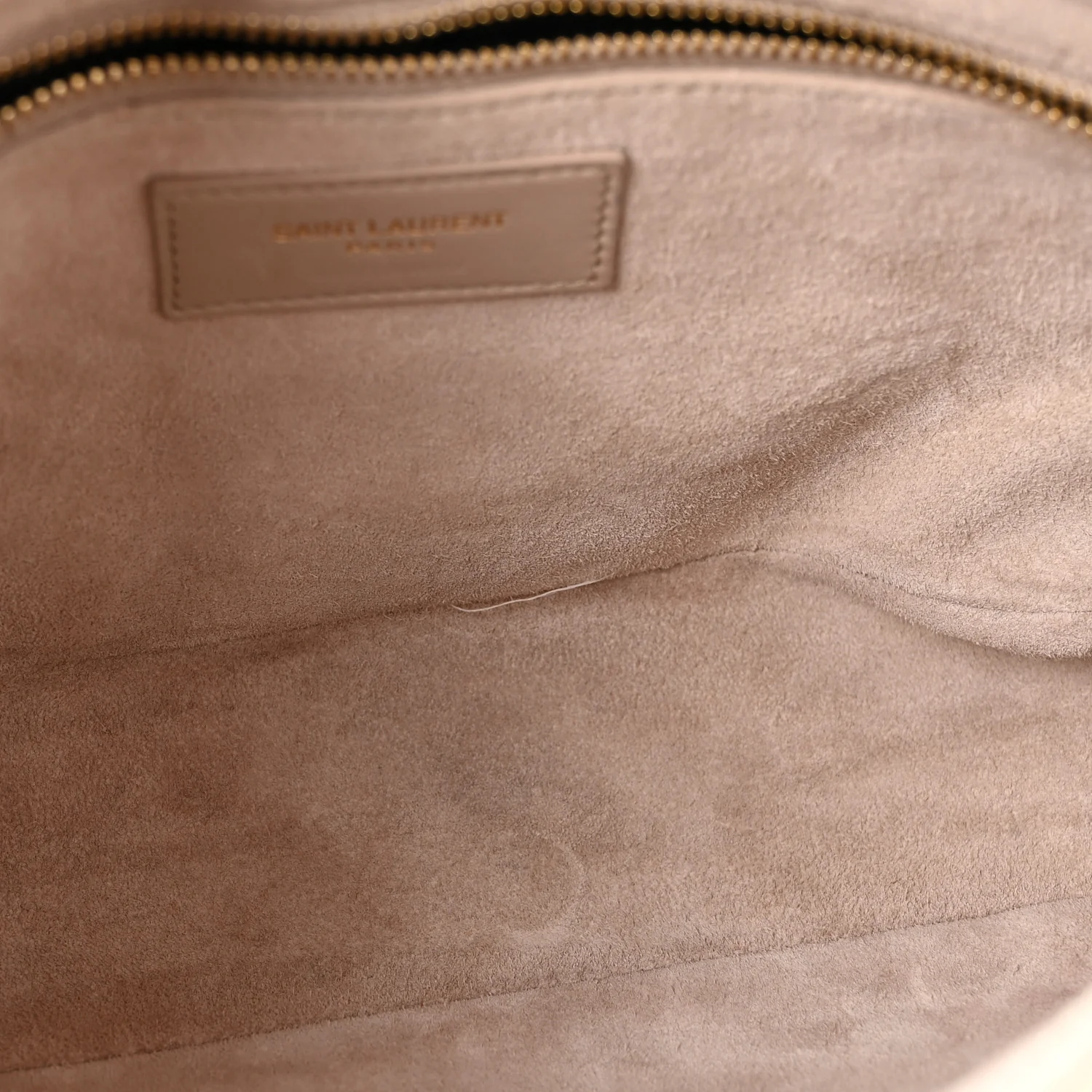 Smooth Calfskin Le 5 A 7 Hobo Crema Soft
