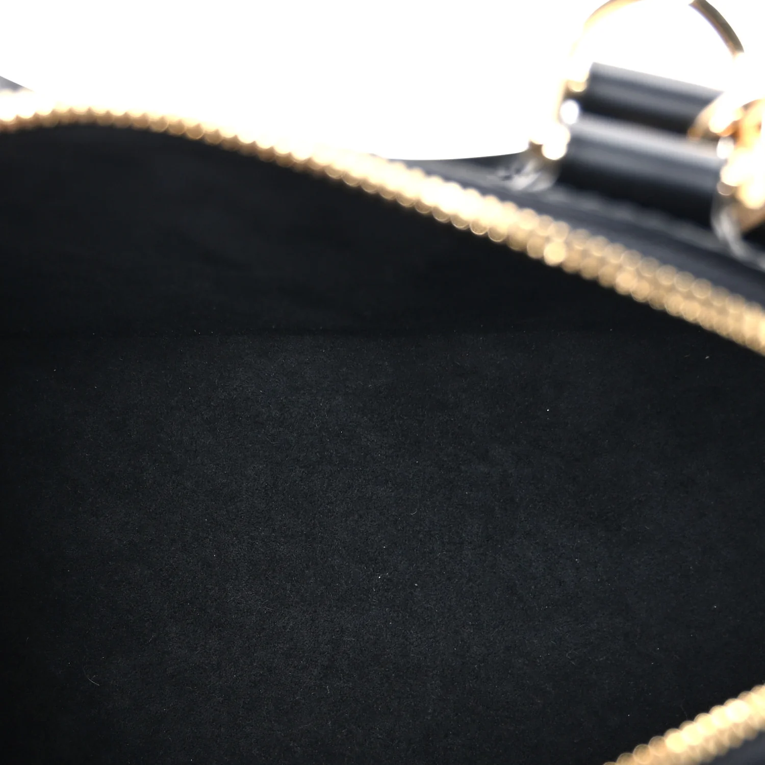 LV X TM Epi Alma BB Black