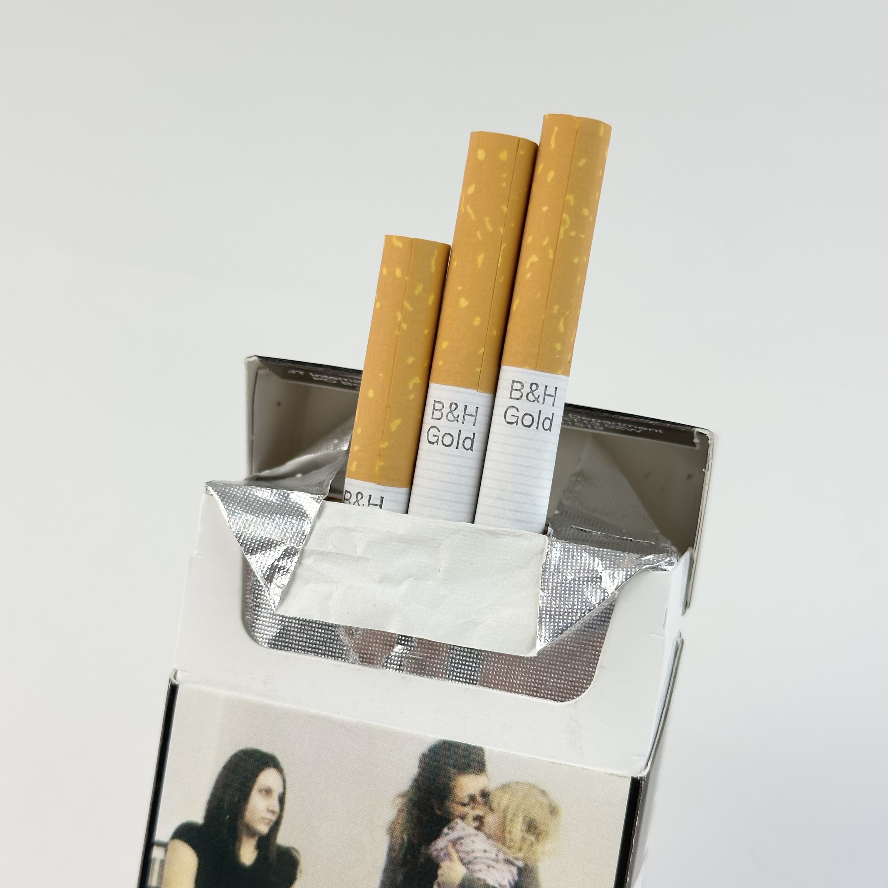 Benson & Hedges Gold 8mg x 10 Packs /1 Carton