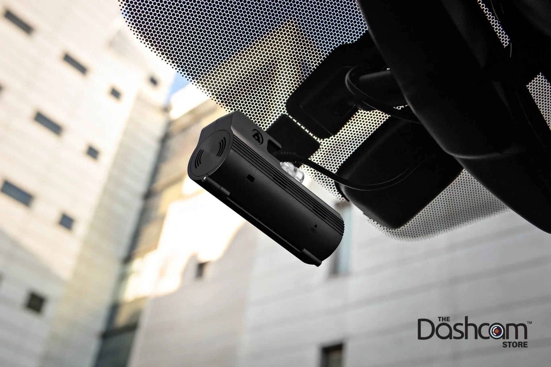 THINKWARE F70 Full HD 1080p Dash Cam with Wide Dynamic Range