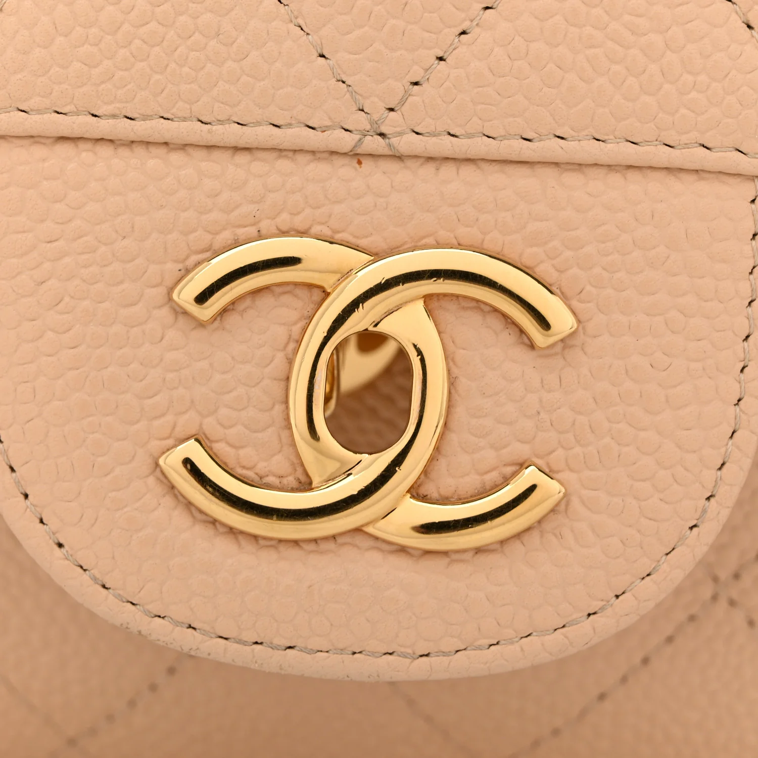 Caviar Quilted Jumbo Double Flap Beige Clair