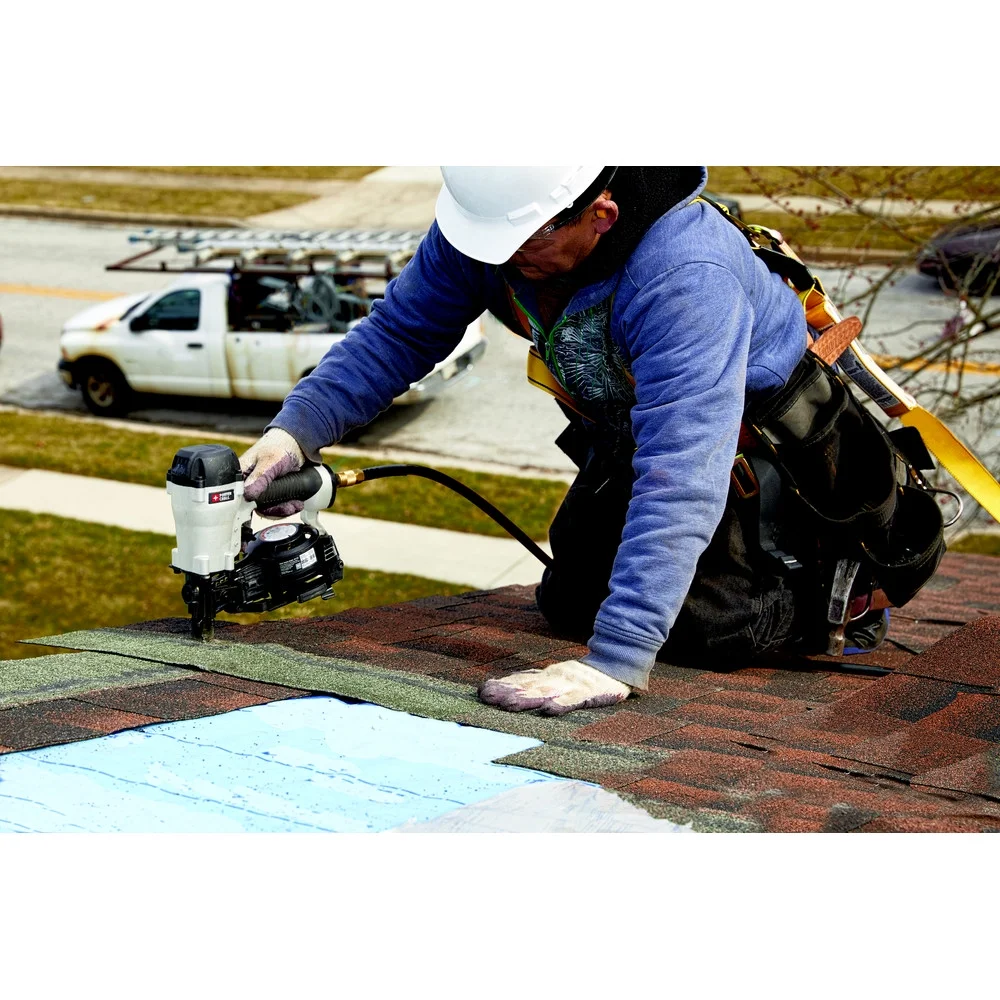 RN175C 15-Degree Pneumatic Coil Roofing Nailer - Image 7