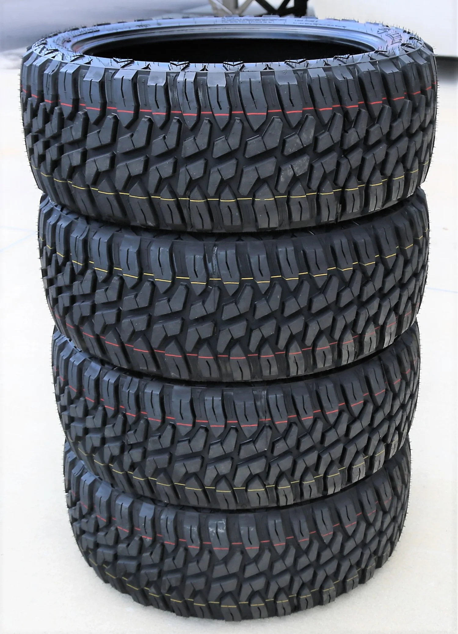 Set of 4 (FOUR) Haida Mud Champ HD868 275/60R20 115S MT M/T Mud Tires