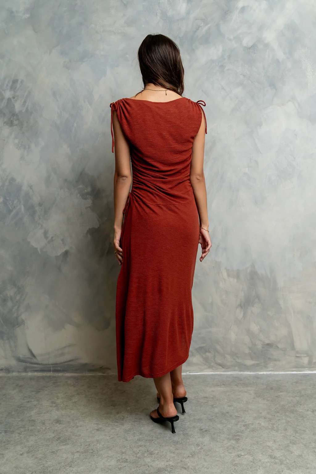Remi Textured Maxi Dress in Brick