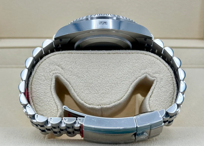 [Super Clone]RLX GMT-Master II Black Grey Bezel Jubilee Bracelet  126710grnr-0003