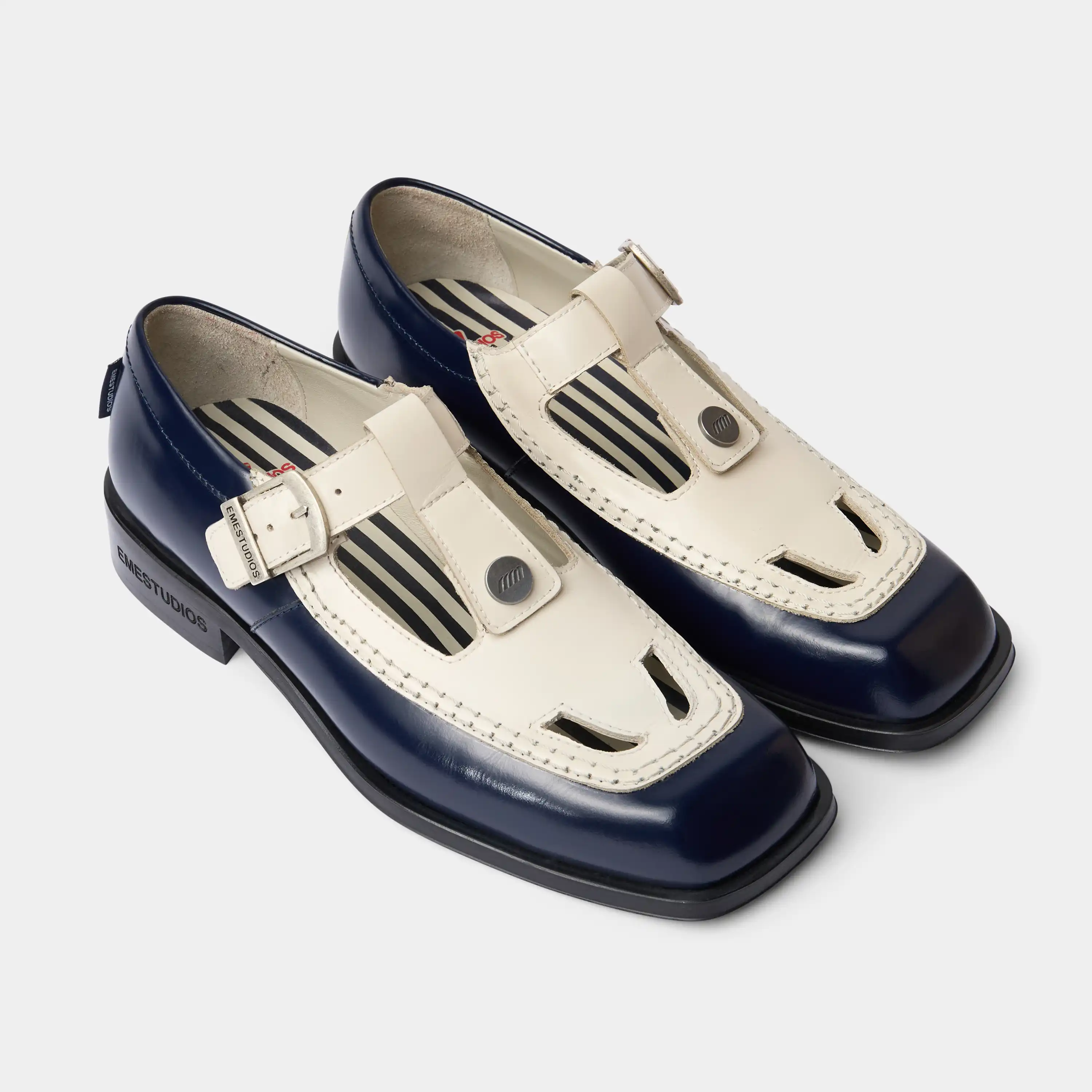 Daisy White & Navy Mary Jane