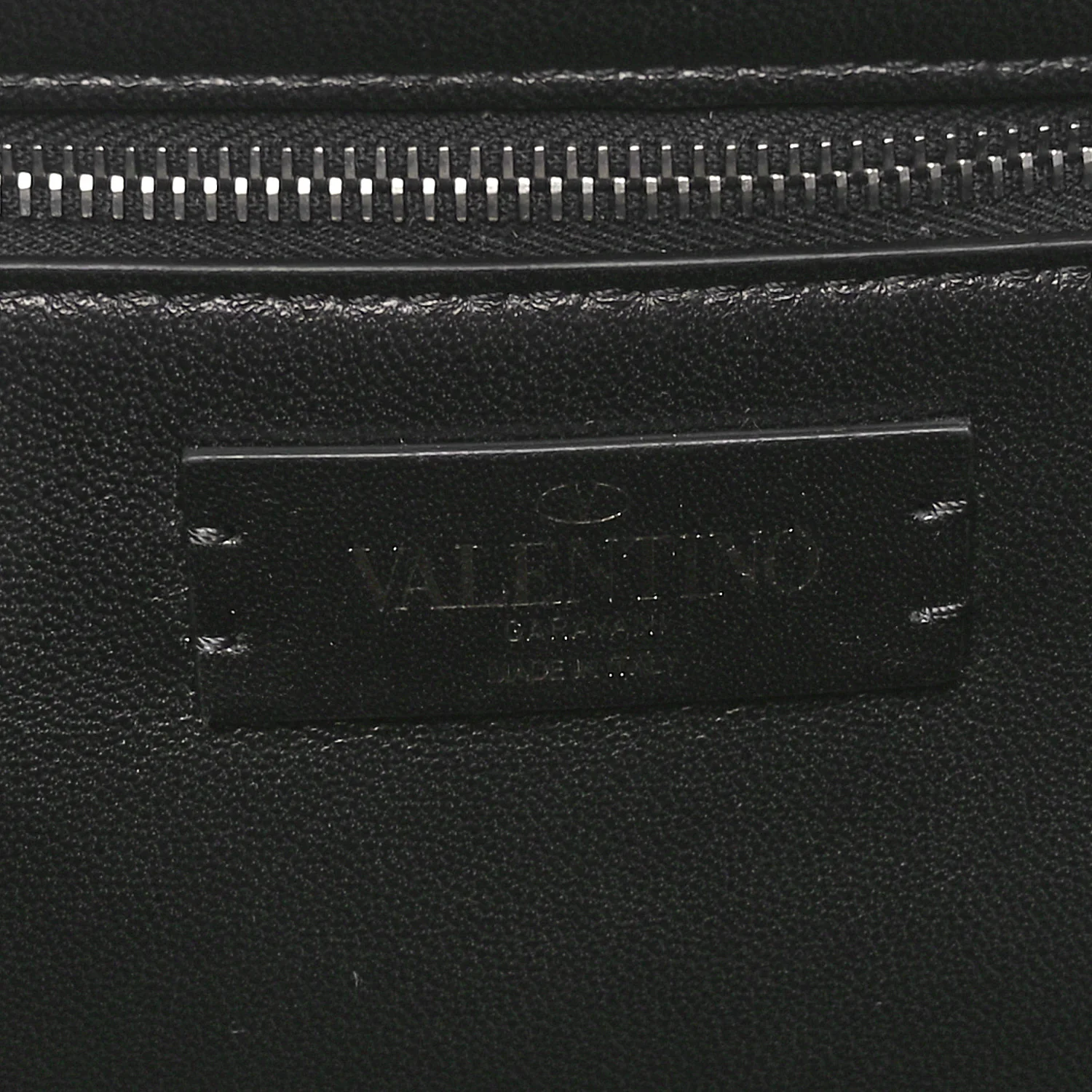 Nappa Monochrome Large Roman Stud Shoulder Bag Black