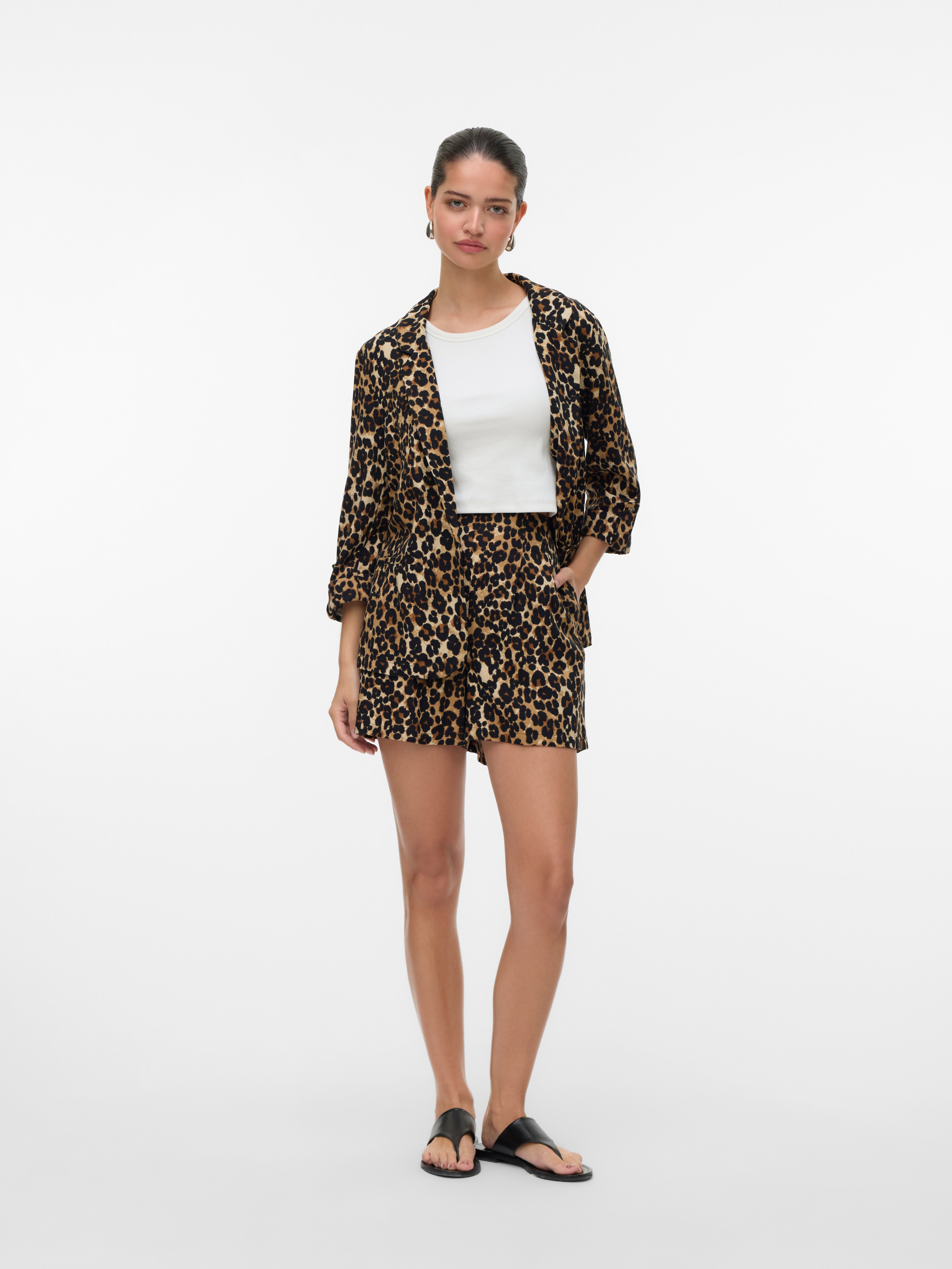 VERO MODA® VMJESMILO Shorts