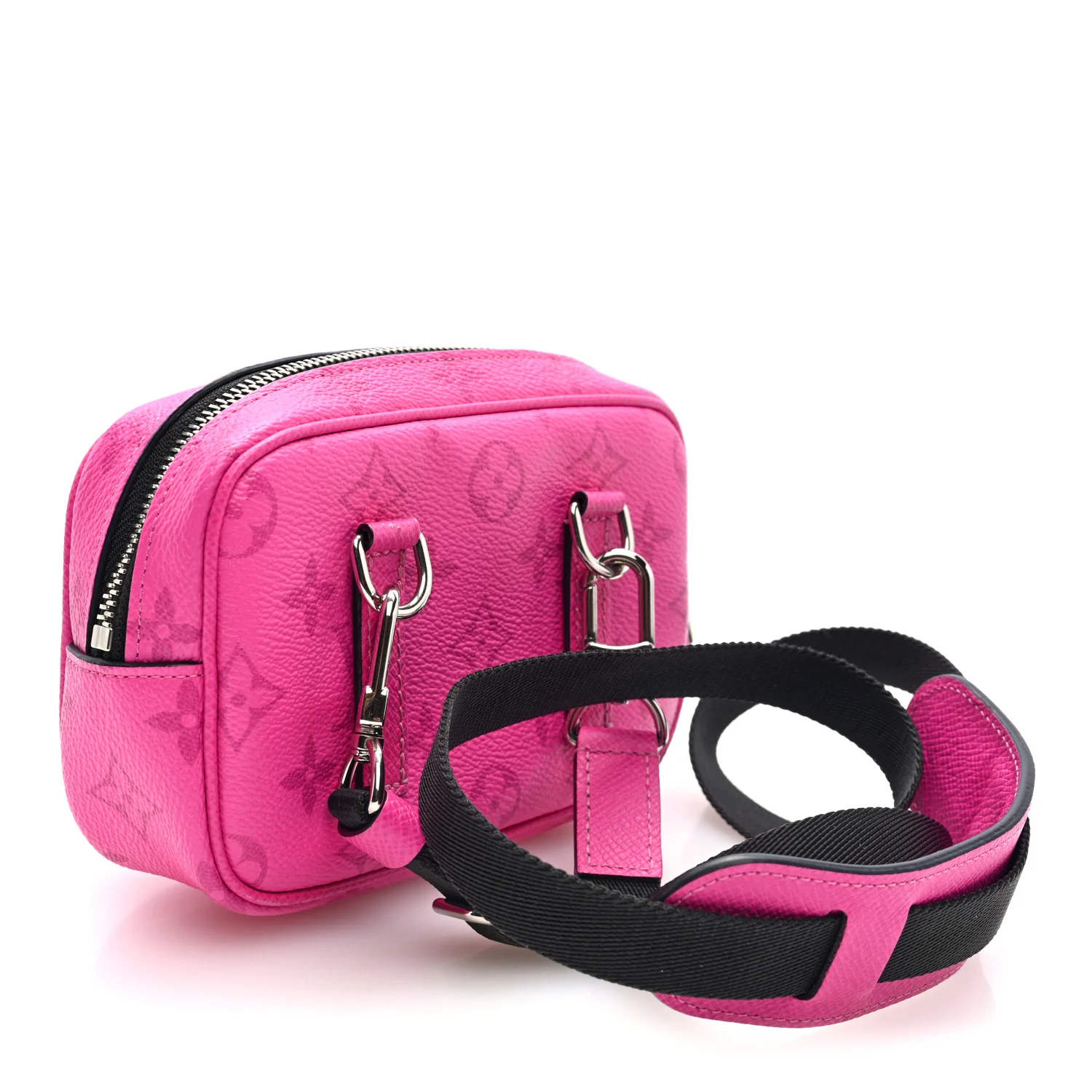Taigarama Outdoor Pouch Fuchsia