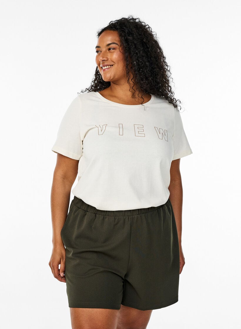 Zizzi Loose shorts with pockets