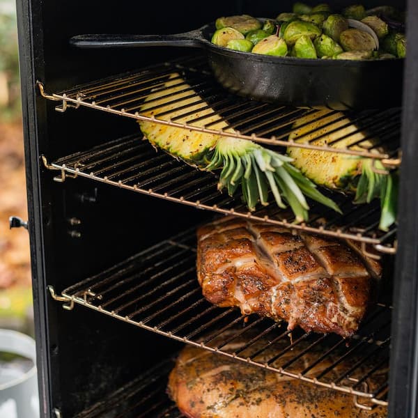 30 in Dual Fuel Propane Gas and Charcoal Smoker in Black Image 10