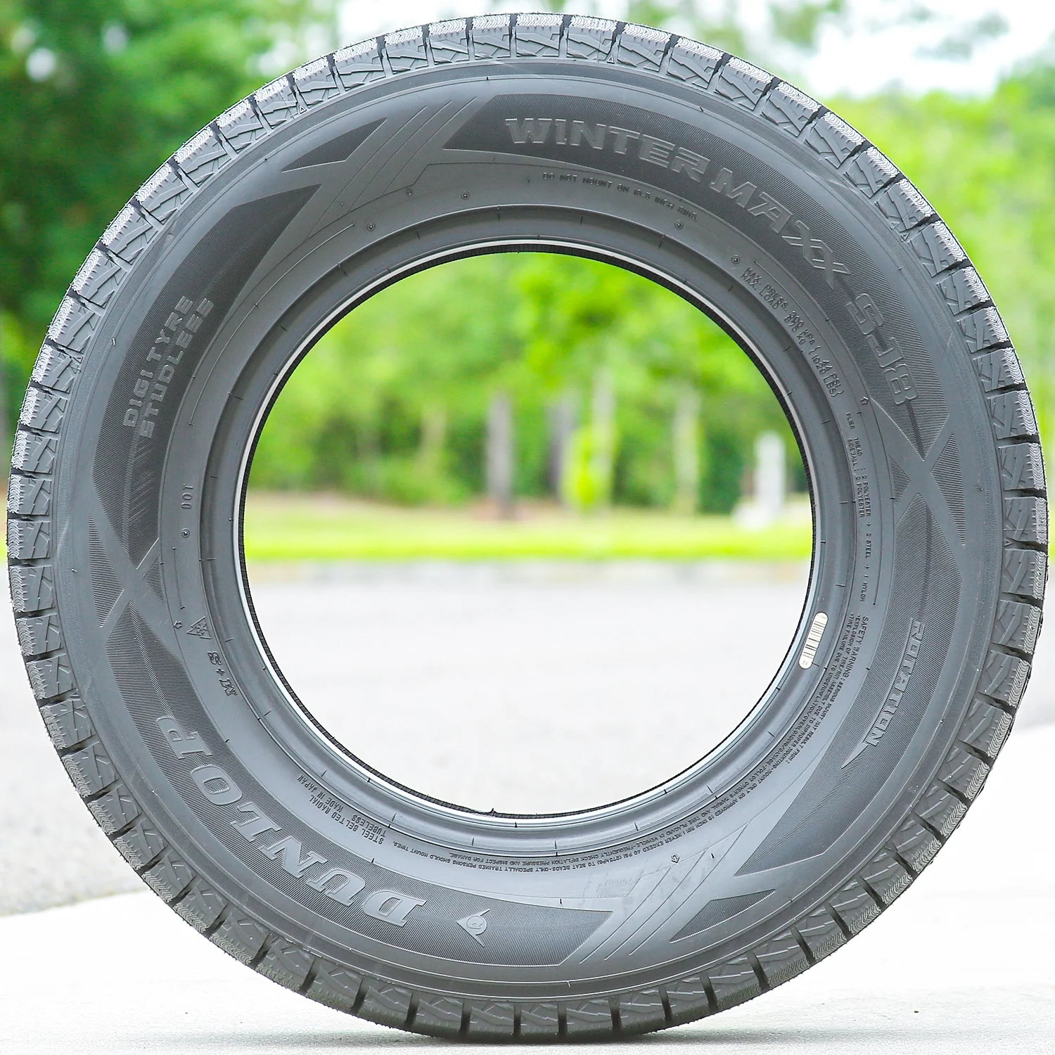 Dunlop Winter Maxx SJ8 265/65R17 112R Winter Tire