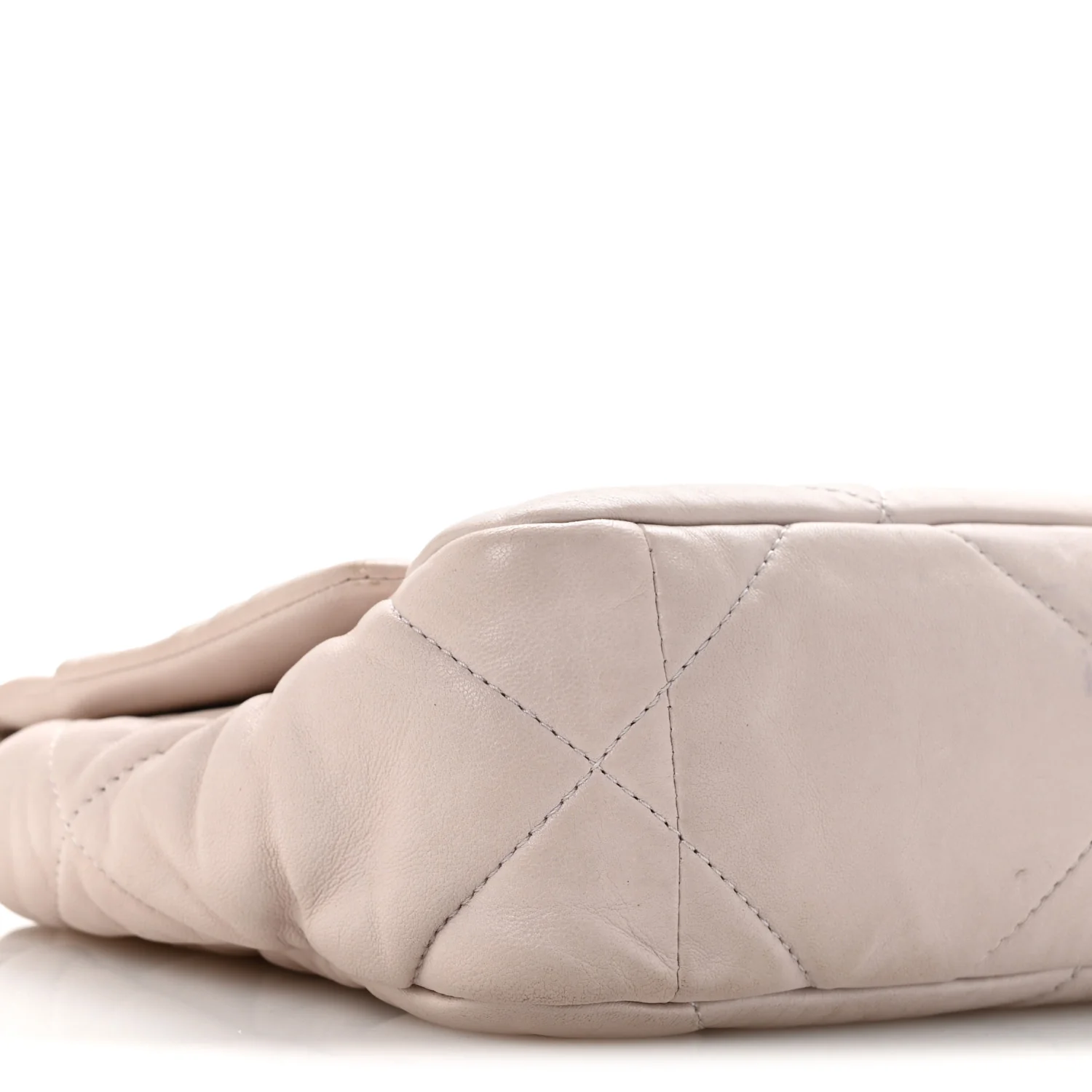 Lambskin Quilted Medium Chanel 19 Flap Light Pink
