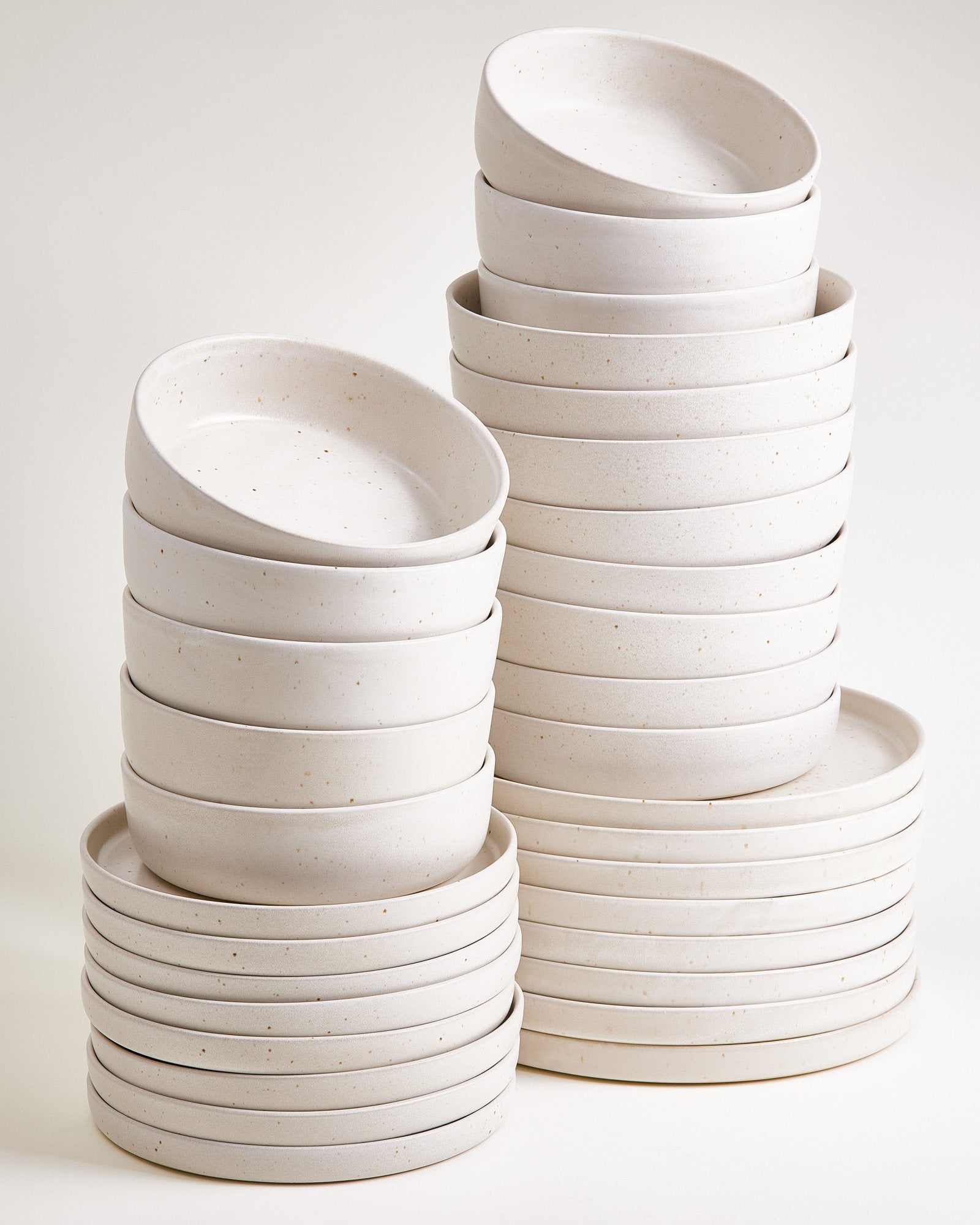 TAVIRA - TABLEWARE SET SAND 32 PIECES