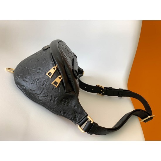 Model: M44836 belt bag M44812 Size: 37*14*20cm