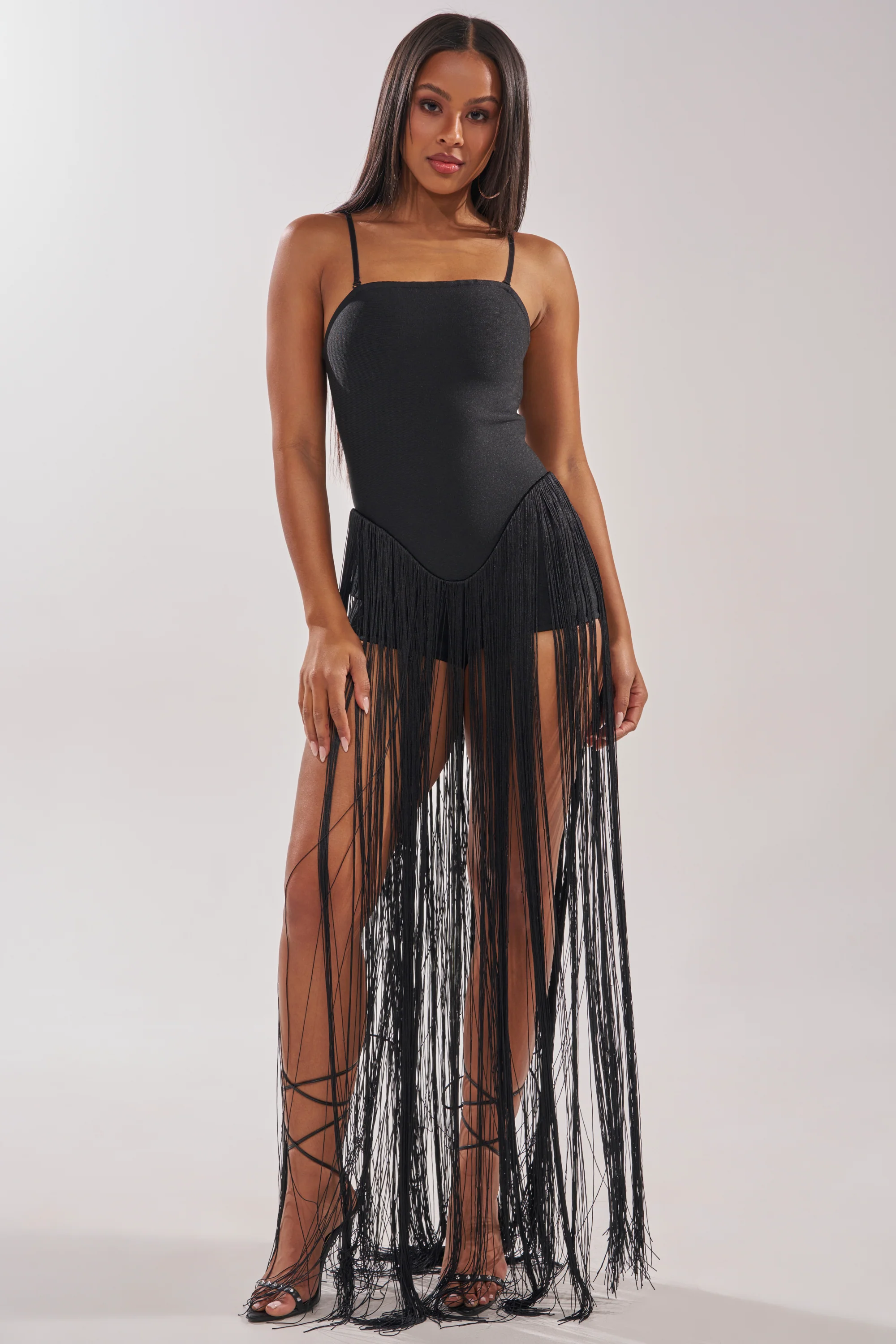 TRY ME STRAPLESS FRINGE MAXI DRESS - Akira Store