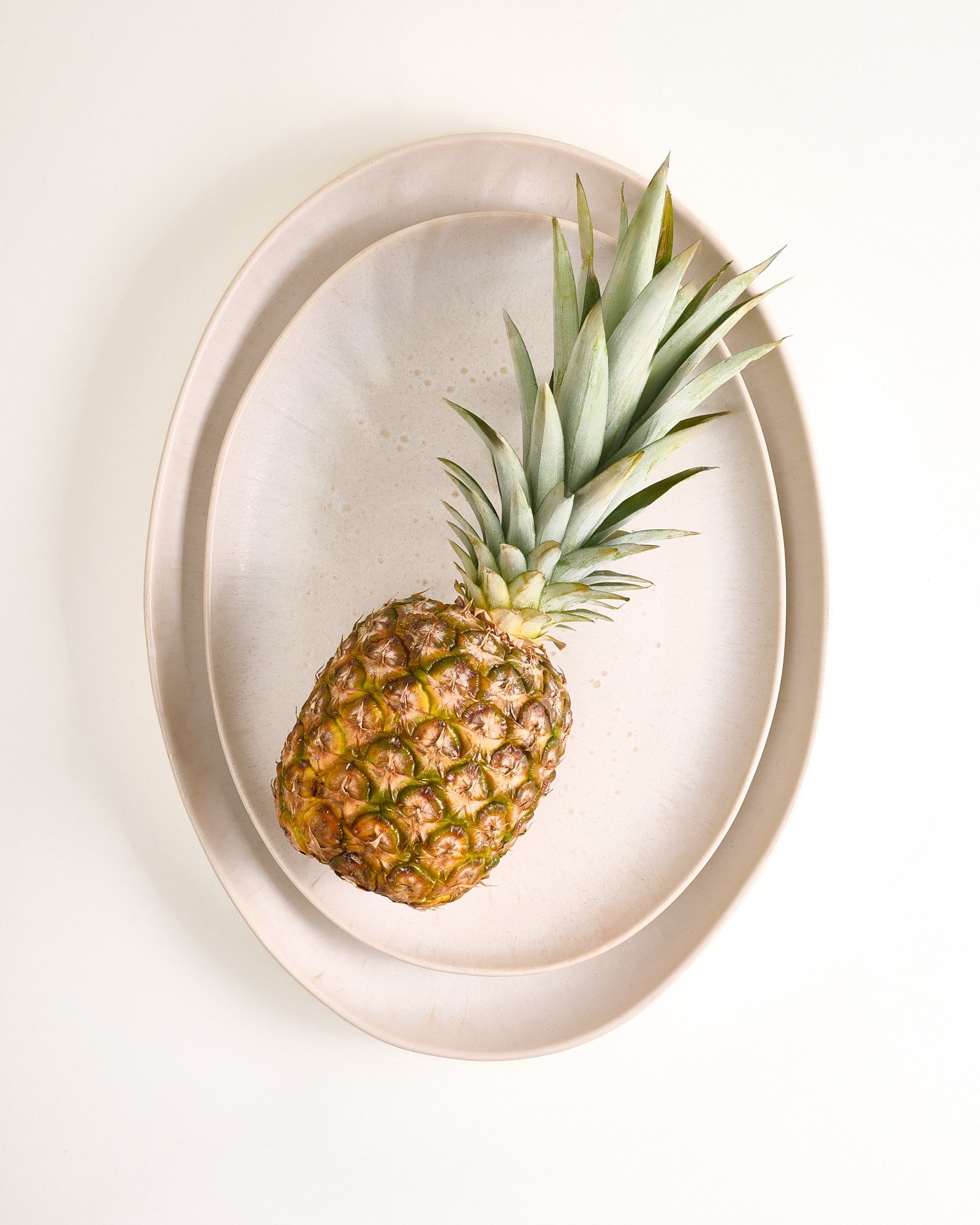 SINTRA - SERVING PLATTER L OVAL SAND