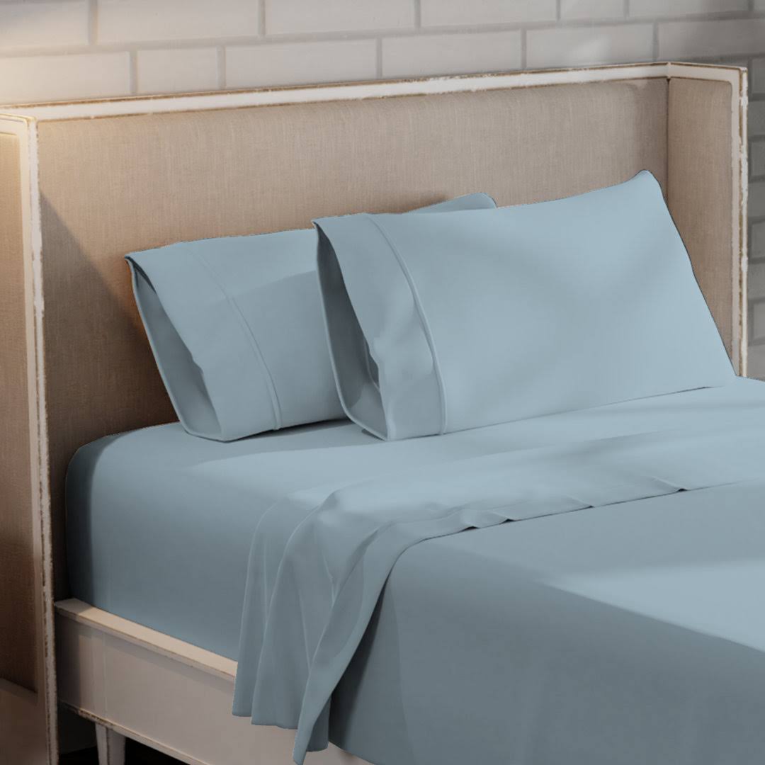Adelaja 300TC Organic 100% Cotton Cool & Crisp Percale Weave Pillowcases Color: Aqua, Size: King