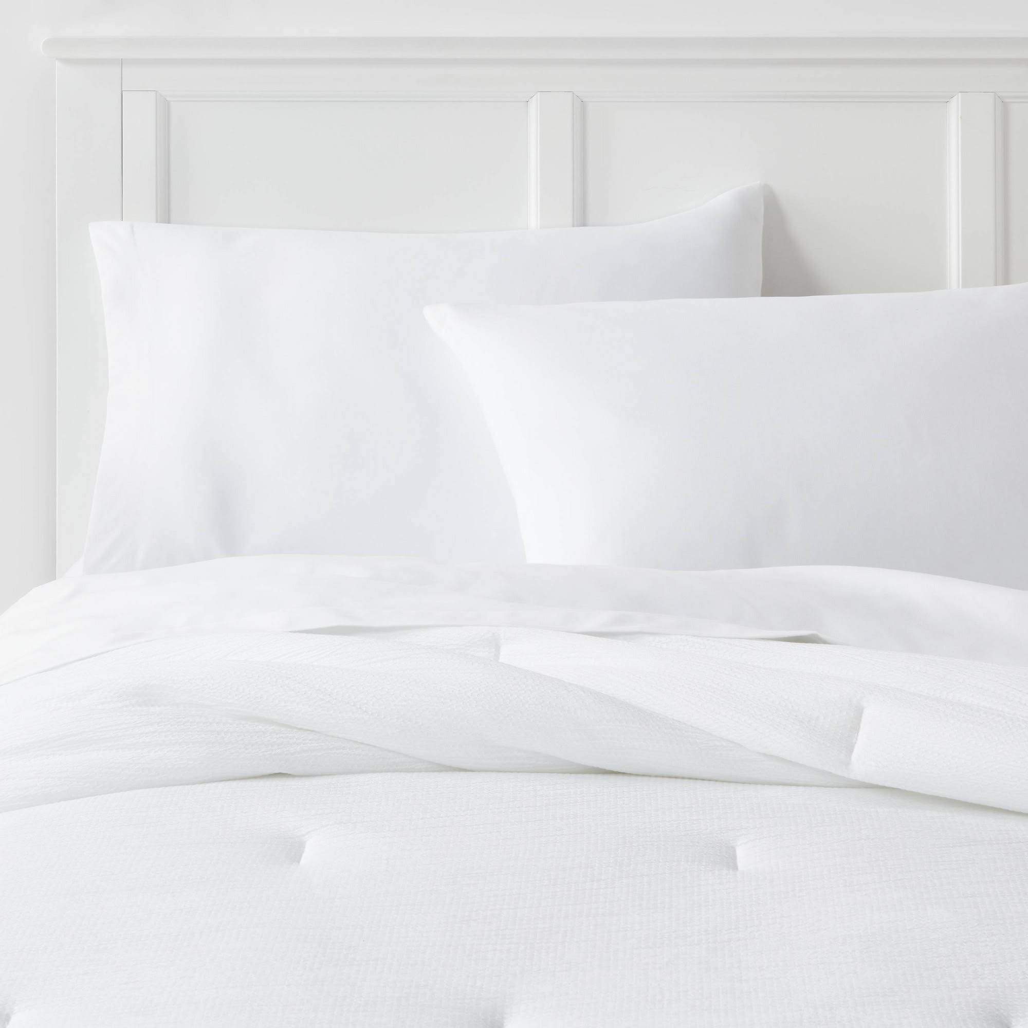 Twin/Twin Extra Long Microfiber Micro Texture Comforter White - Room Essentials