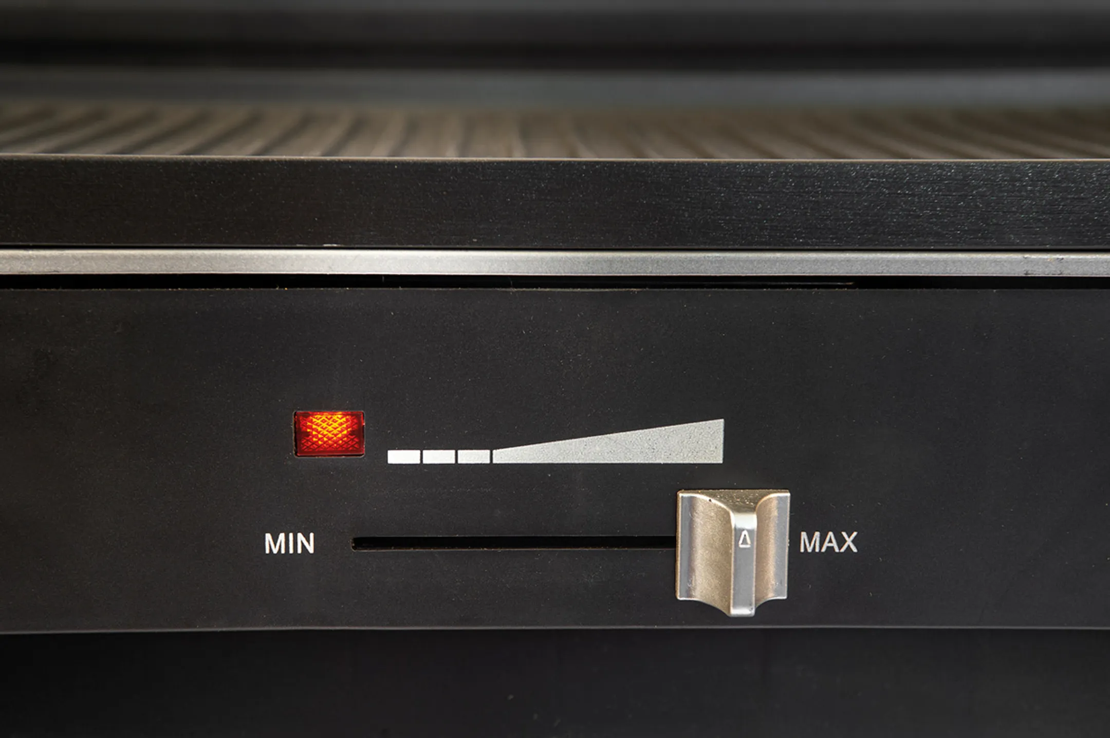 FRITEL Elektrische BBQ & Tafelgrill - BBQ 2246