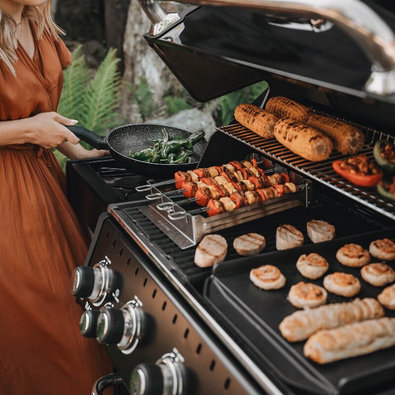 Baron 490 Shadow gassgrill med rotisseri og sidebrenner