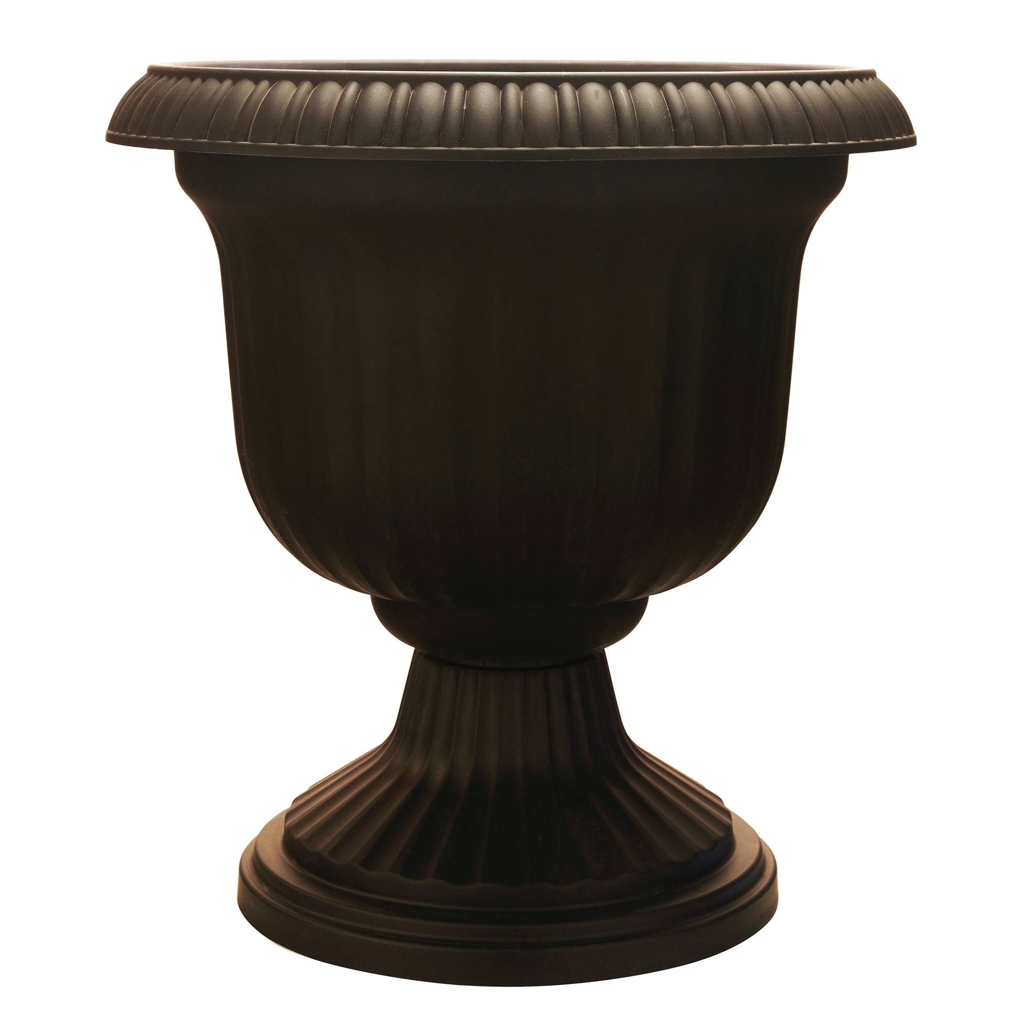 Garden Treasures 19-in x 18.75-in Black Plastic Planter | UU1906BK