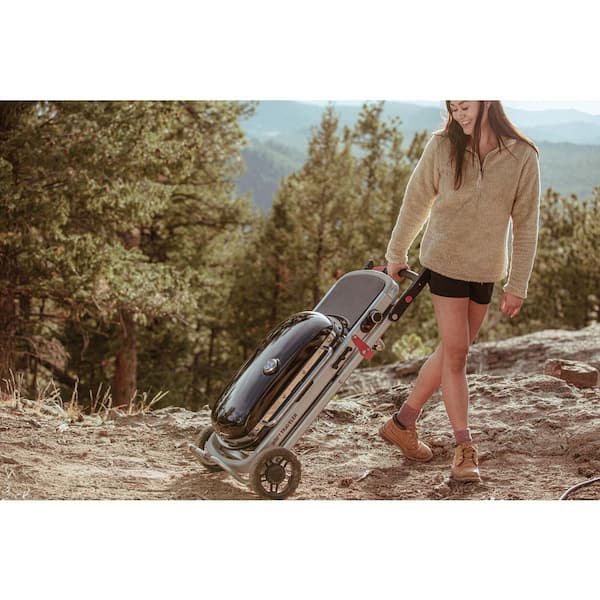 Traveler Portable Propane Gas Grill in Black Image 7