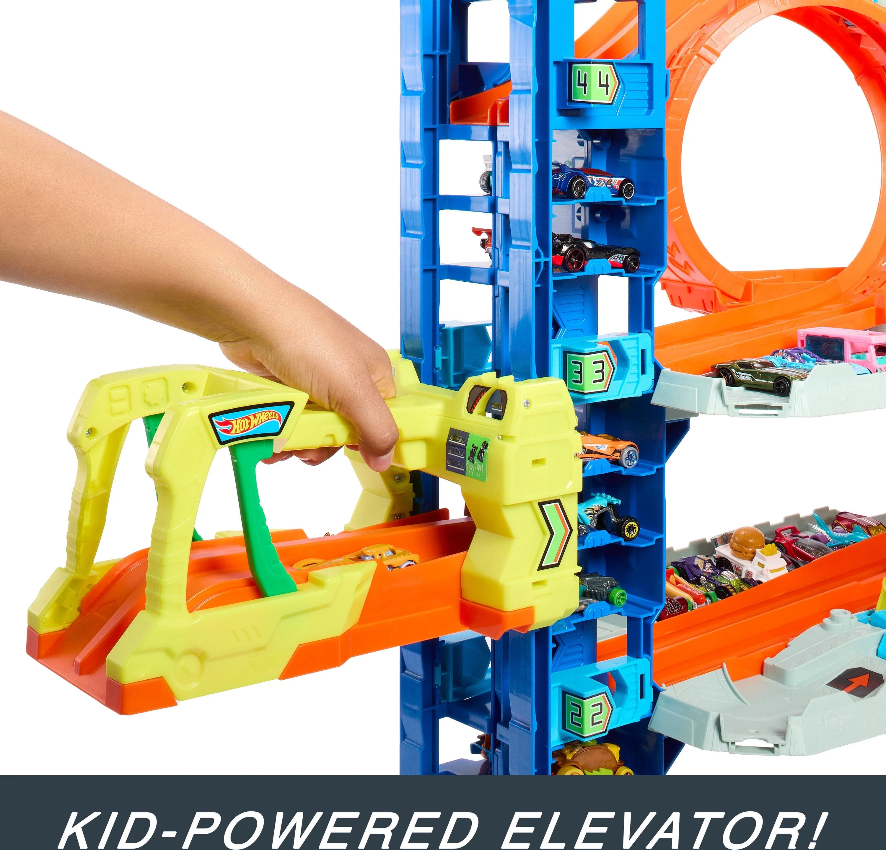 City Ultimate Garage Playset with 2 Die Cast Cars, Toy Storage for 50+ Cars Image 4