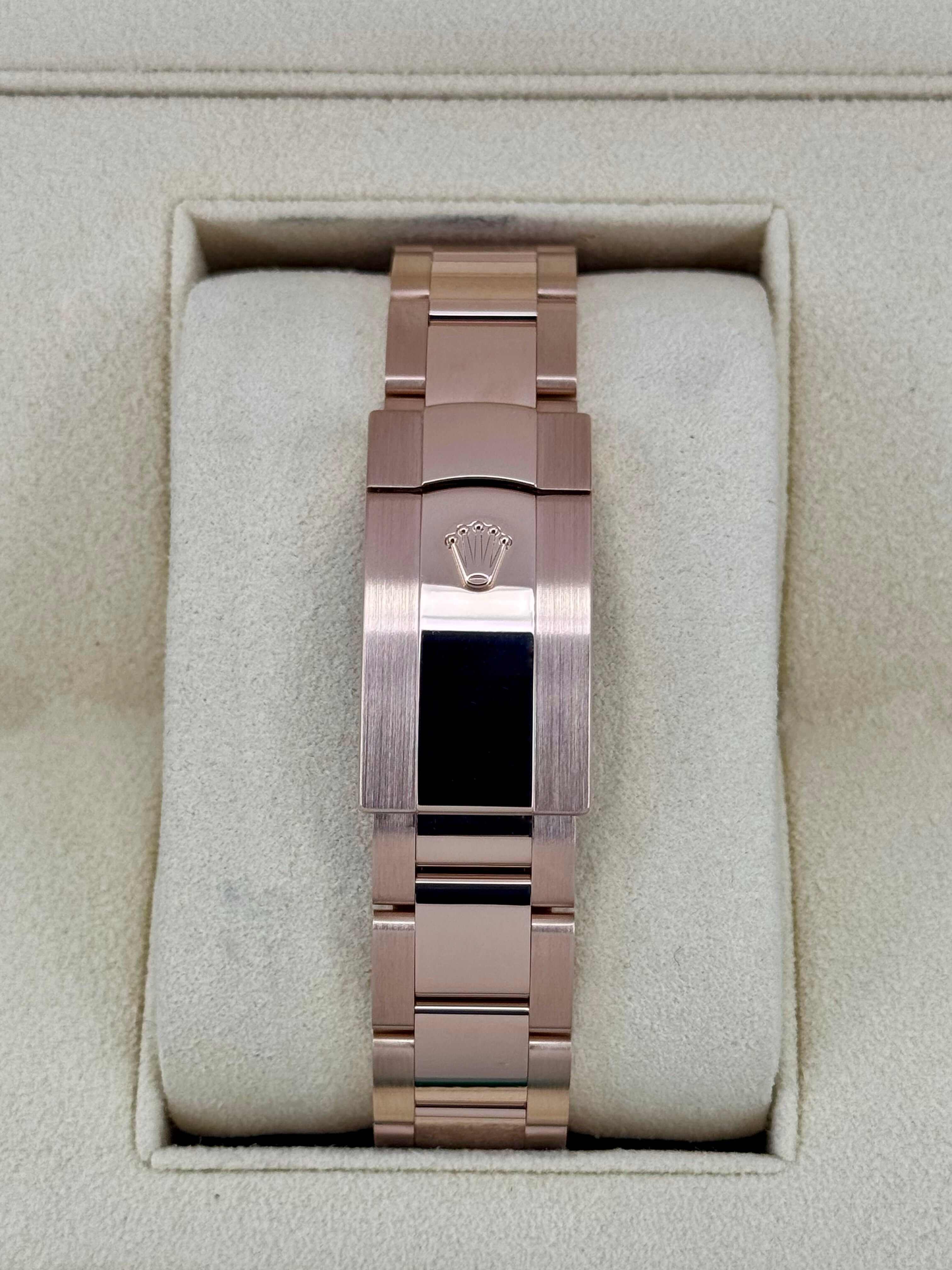 2023 ロレックス スカイドゥエラー 42mm 326935 ローズゴールド ホワイトダイヤルRolex