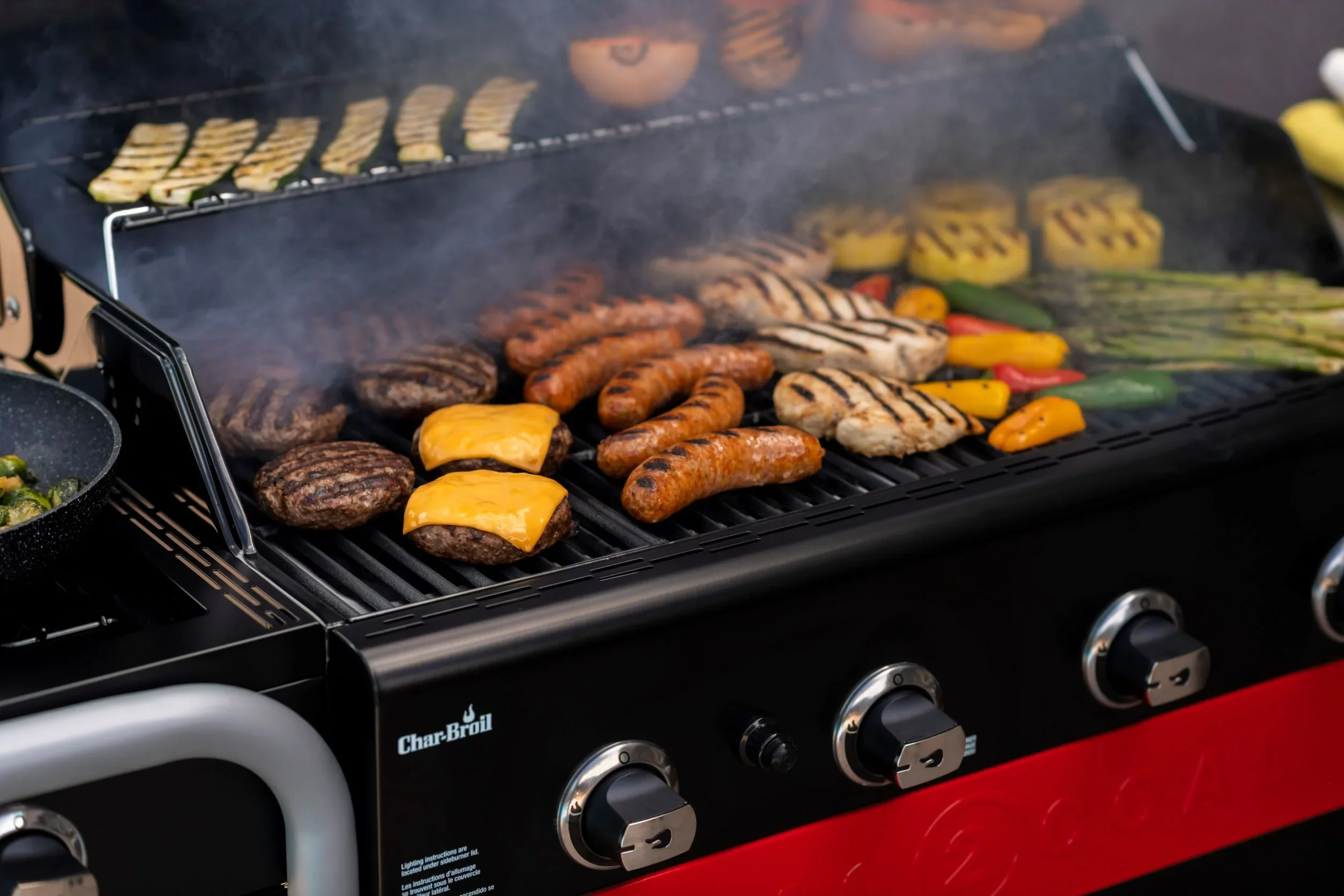 Gas2Coal 4-Burner LP Gas & Charcoal Outdoor Combination Grill