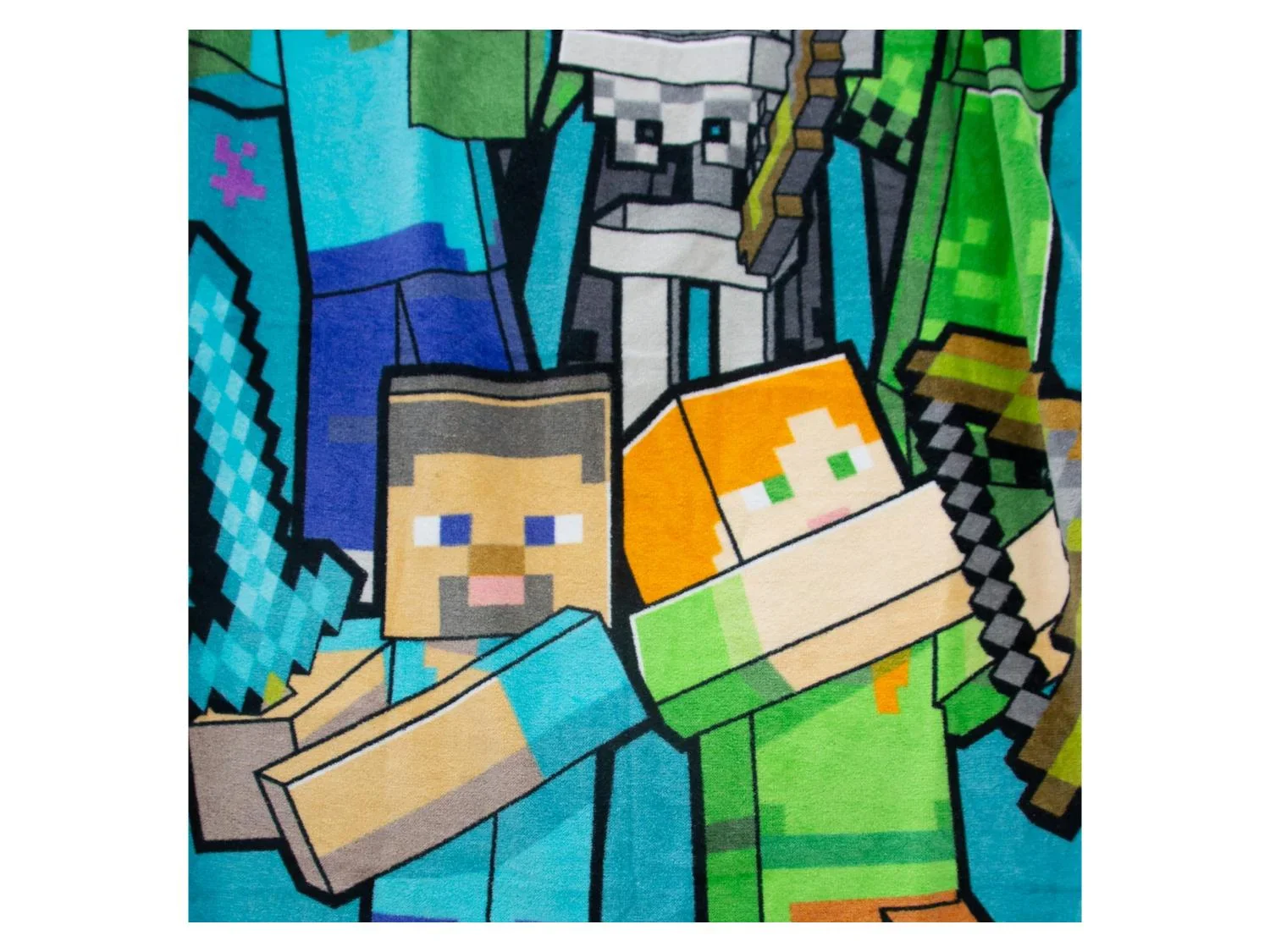 Serviette de plage enfant Super Mario ou Minecraft
