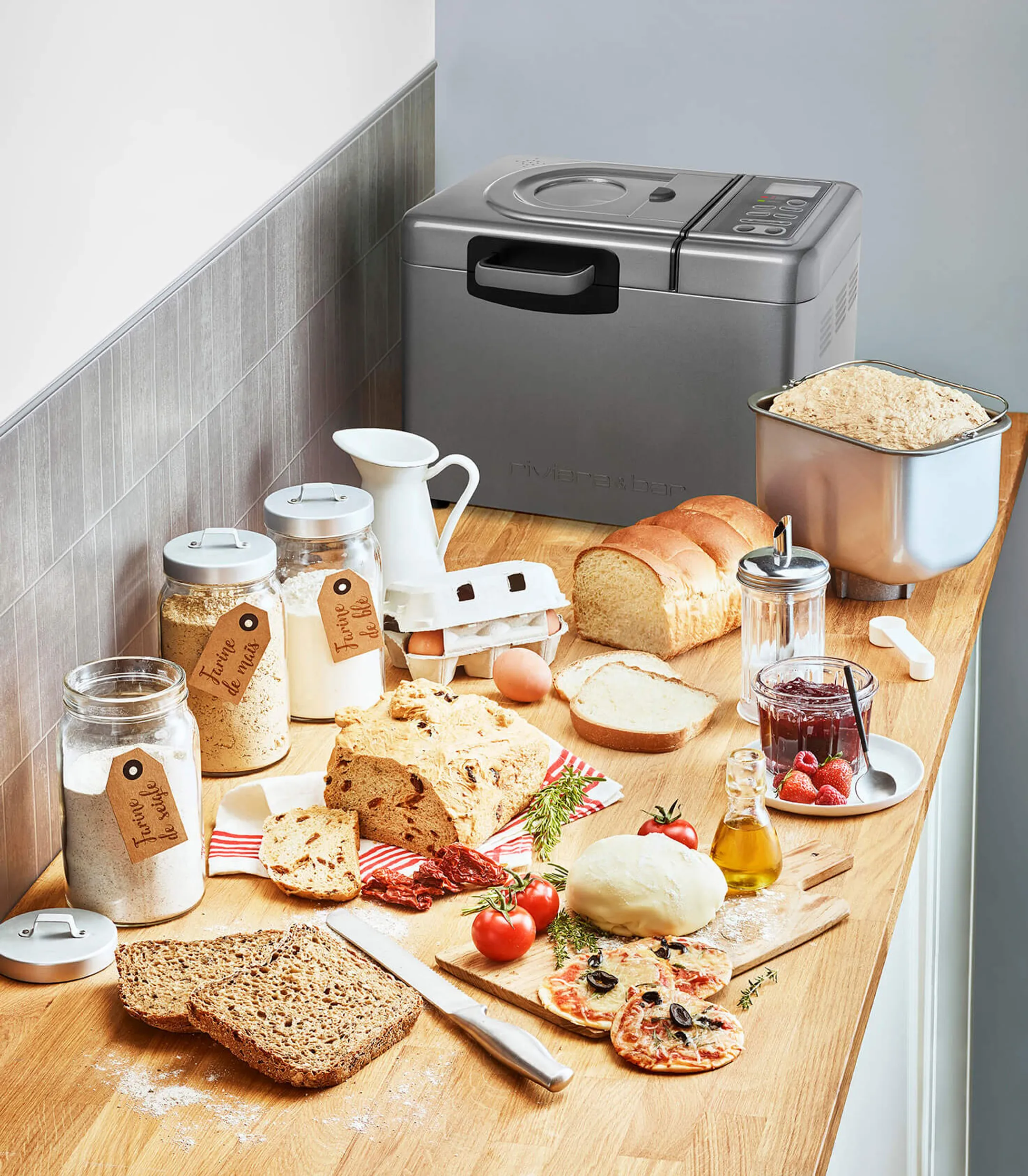 Riviera & Bar Broodbakmachine MP570A