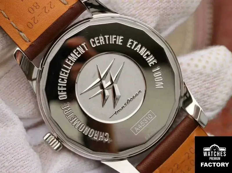 Breitling Transocean Day Date A4531012 / G751 / 437X / A20BA.1 V7 Silver Dial