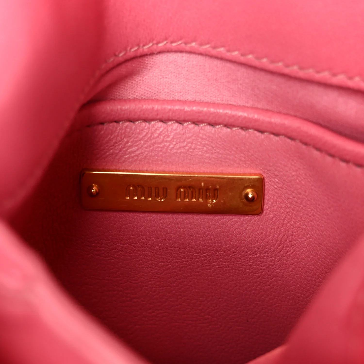 Nappa Matelasse Chain Crossbody Geranio