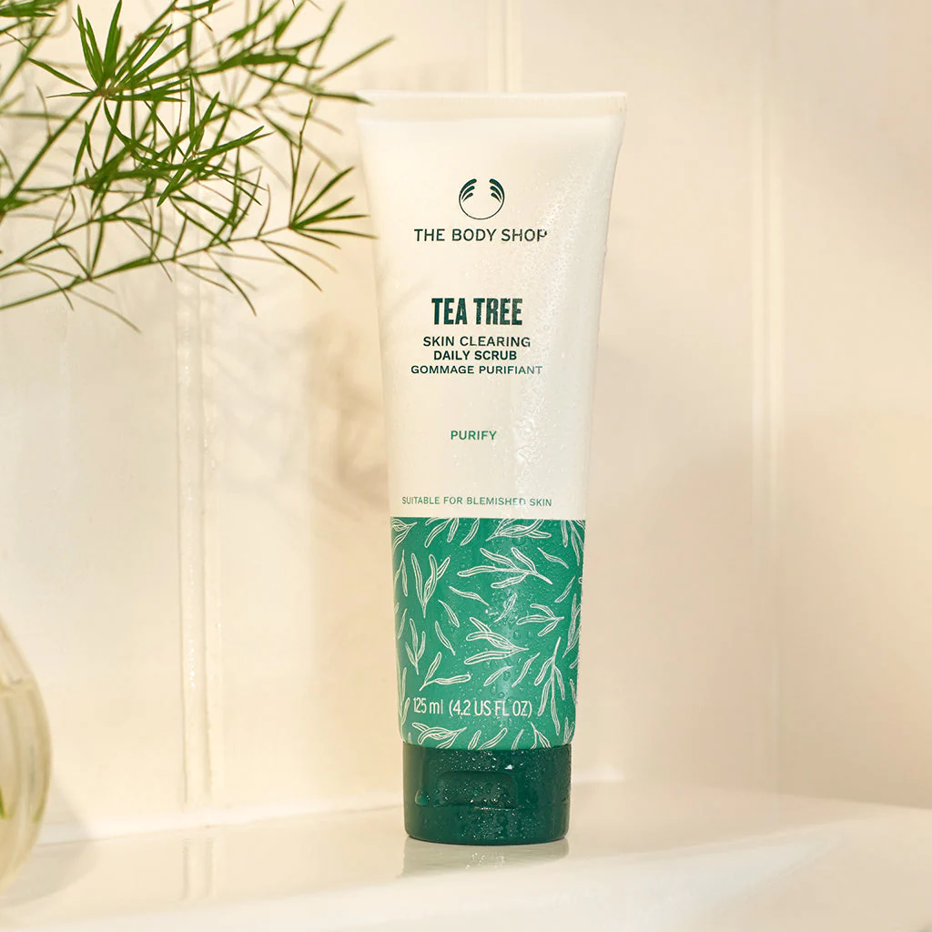 Tea Tree Skin Clearing Daily Scrub