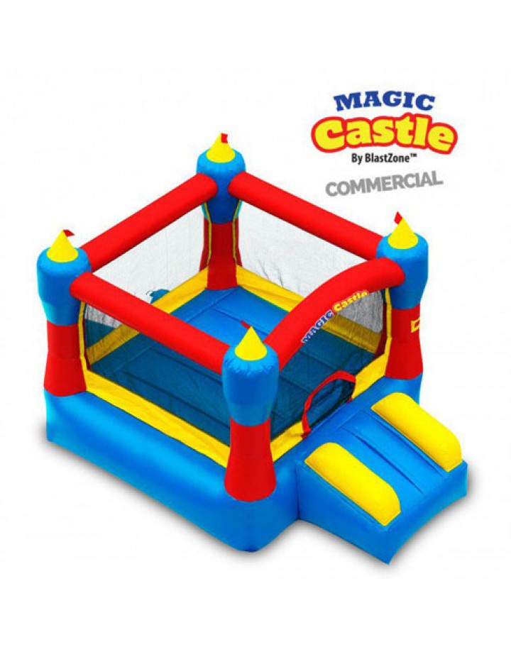 Publicité pour le château gonflable Magic Castle 8 Moonwalk