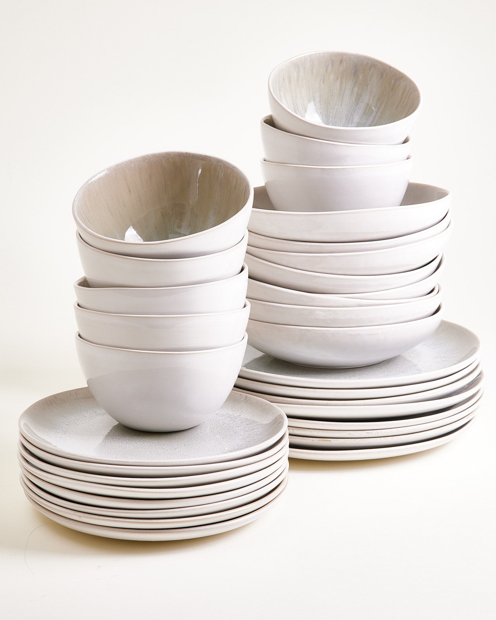 AREIA - TABLEWARE SET CLASSIC GRAY 32 PIECES