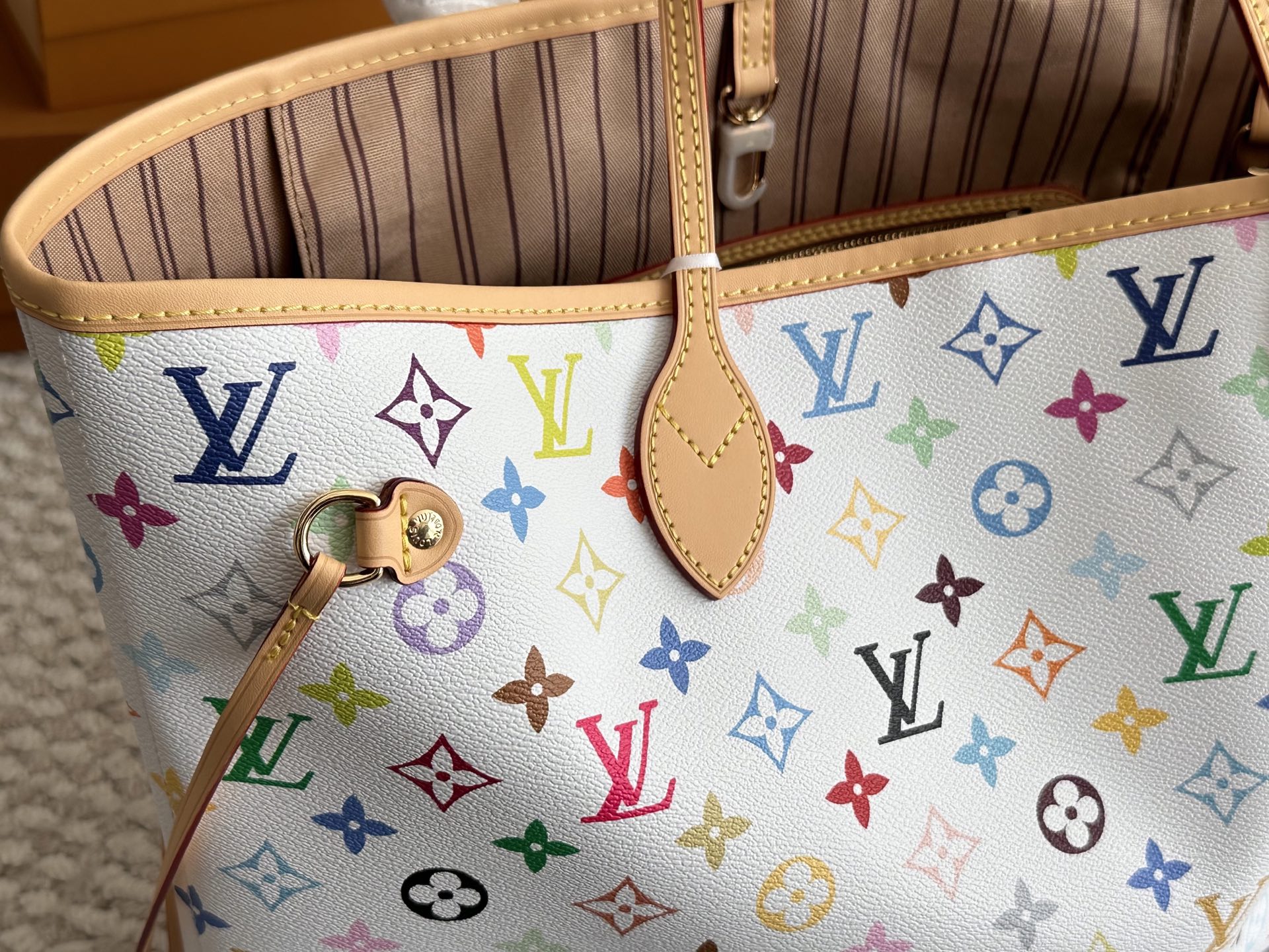 Louis new arrival neverfull N41605 bag size: 32*29*17 cm
