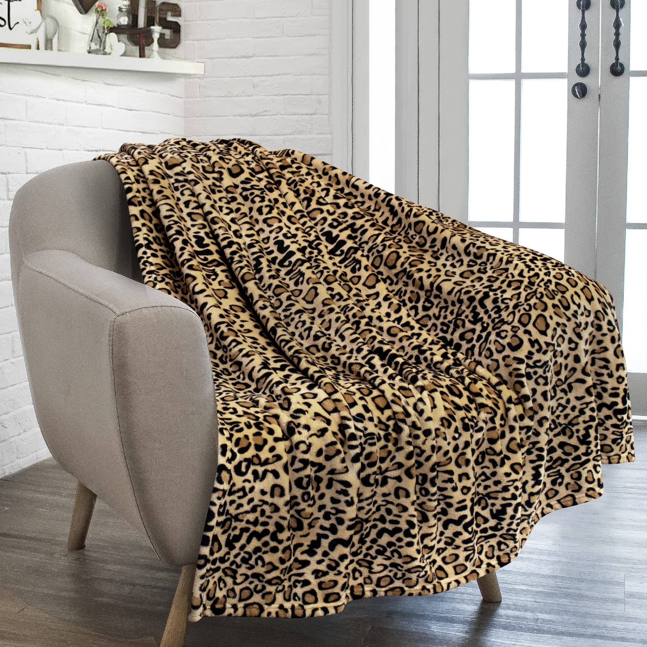 PAVILIA Cheetah Fleece Throw Blanket | Cheetah Leopard Animal Print Flannel Blanket | Soft Velvet Lightweight Microfiber Blanket for Couch Sofa |