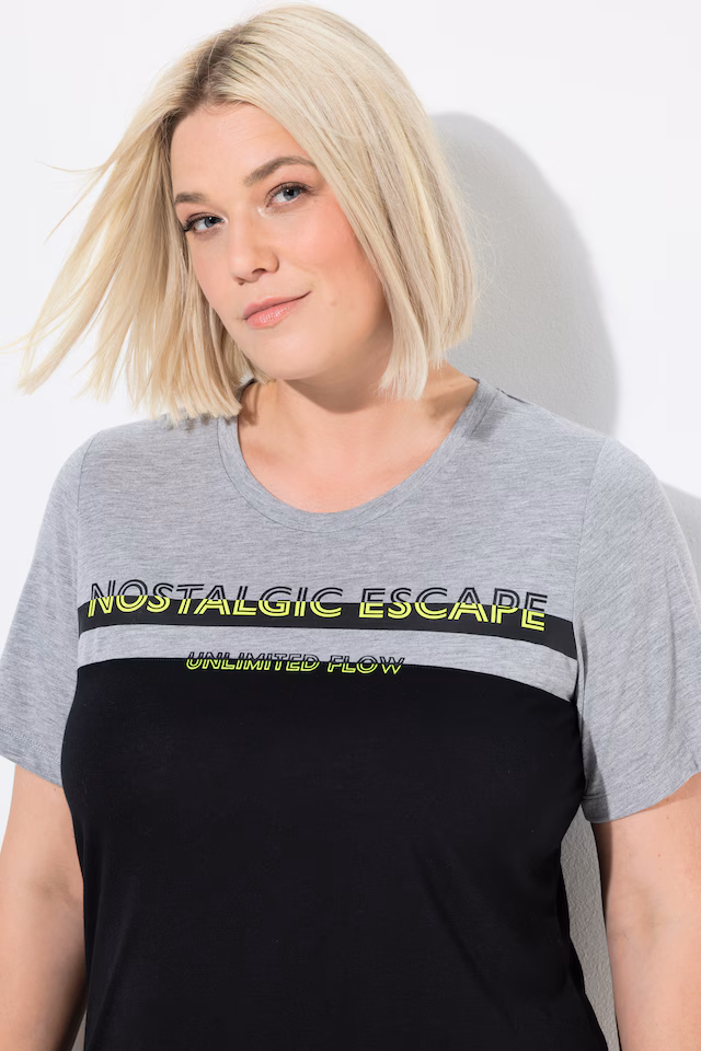 Nostalgic Escape Performance Shirt