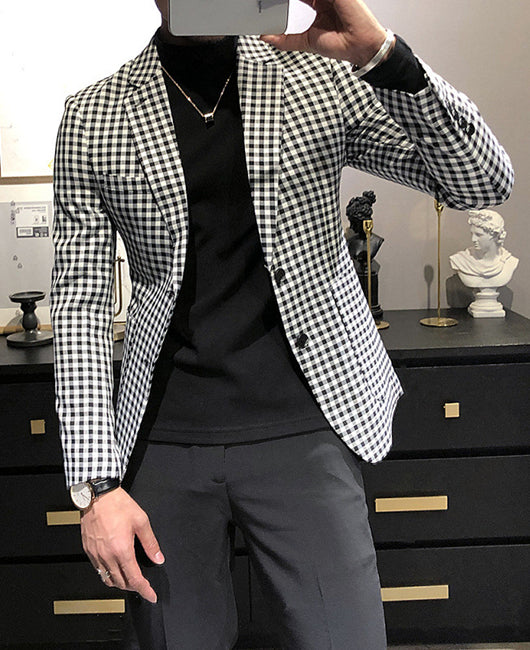 Blazer élégant à carreaux et boutons décoratifs