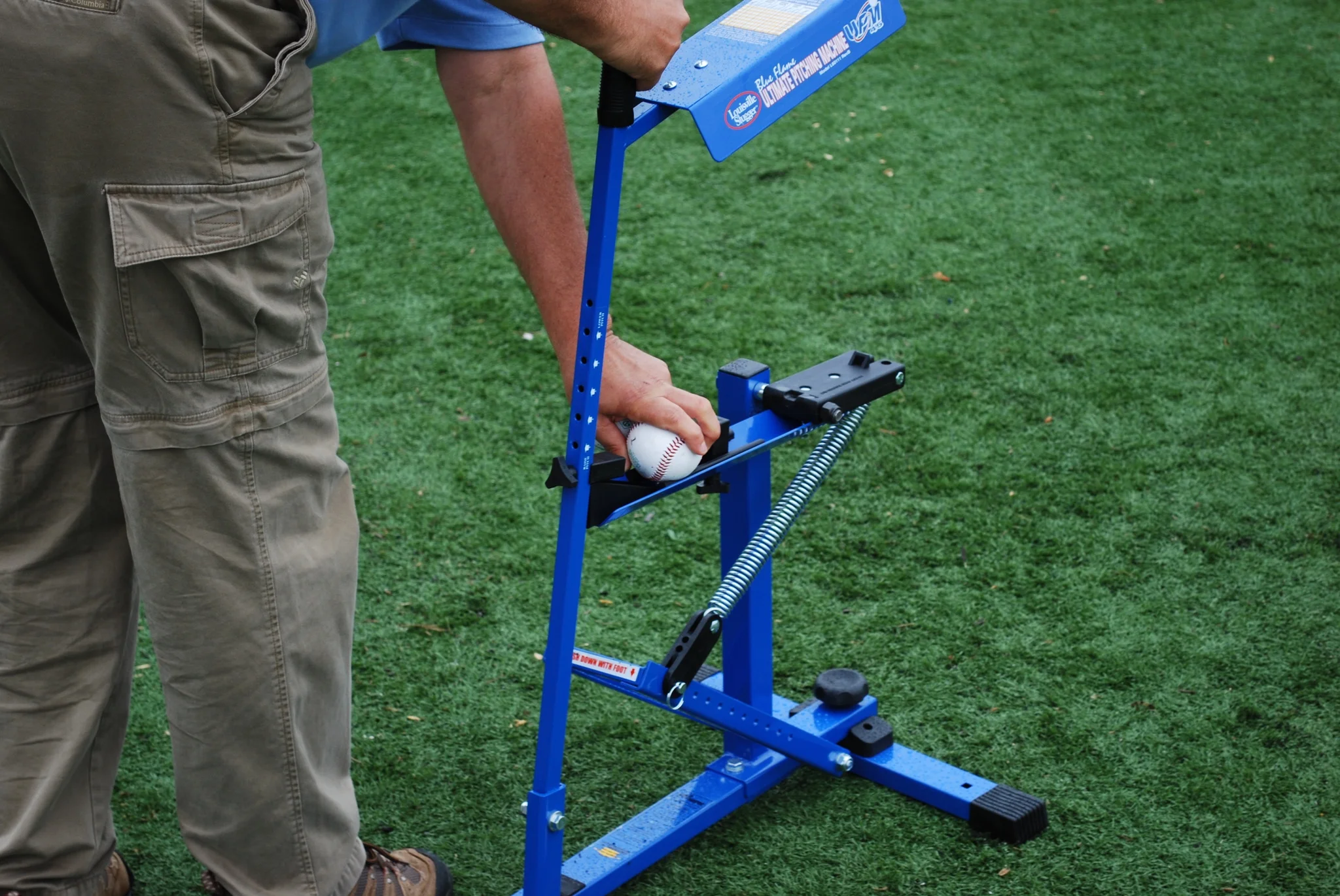 Blue Flame Pitching Machine Manual Baseball Softball Trainer, Throws Up to 60 MPH, Youth Adult Practice Tool - Image 2