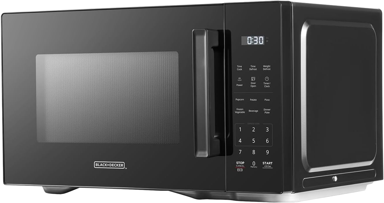 BLACK+DECKER Countertop Microwave Oven, 1.1 Cu.Ft, 1000W, Child Safety, Black