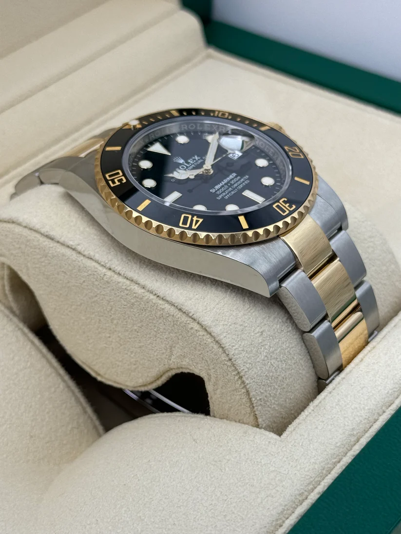 [Super Clone]Rolex Submariner 41mm Two-Tone Yellow Gold Black Dial Black Bezel - 126613LN