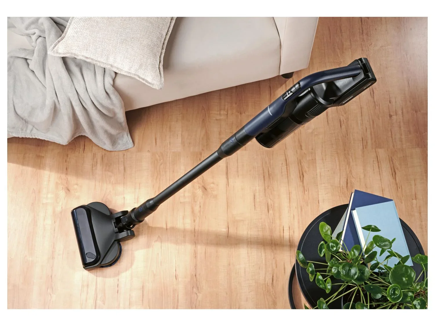 SILVERCREST Aspirateur cyclonique sans fil, 24 V