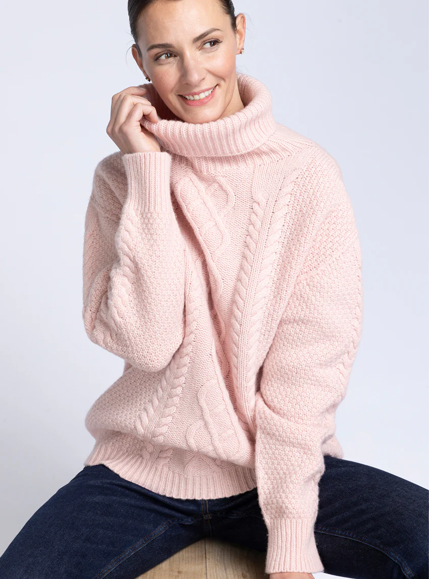 Pull col roule femme en laine recyclée rose poudre