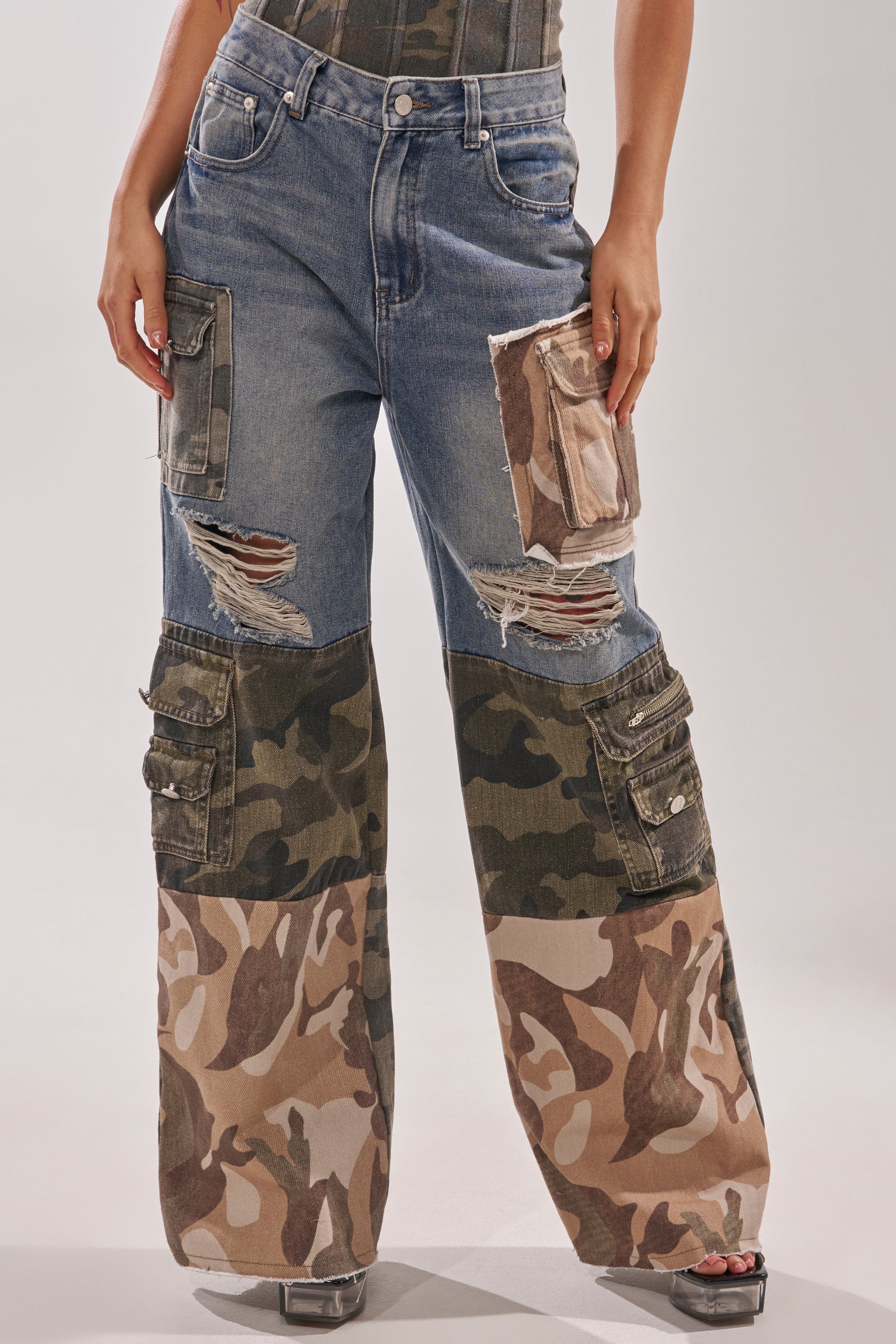 MIXED CAMO DENIM CARGO PANTS - Akira Store