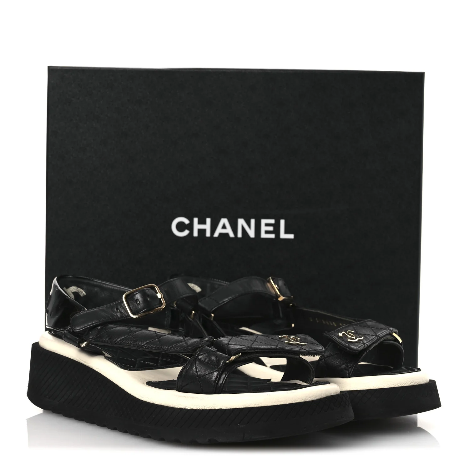 Lambskin Patent Logo Platform Sandals 39 Black