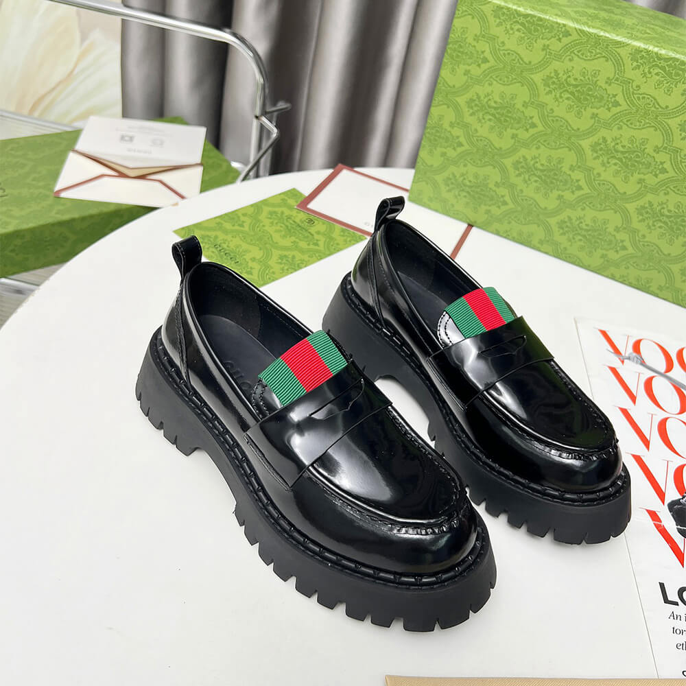 Gucci Women s loafer with Web