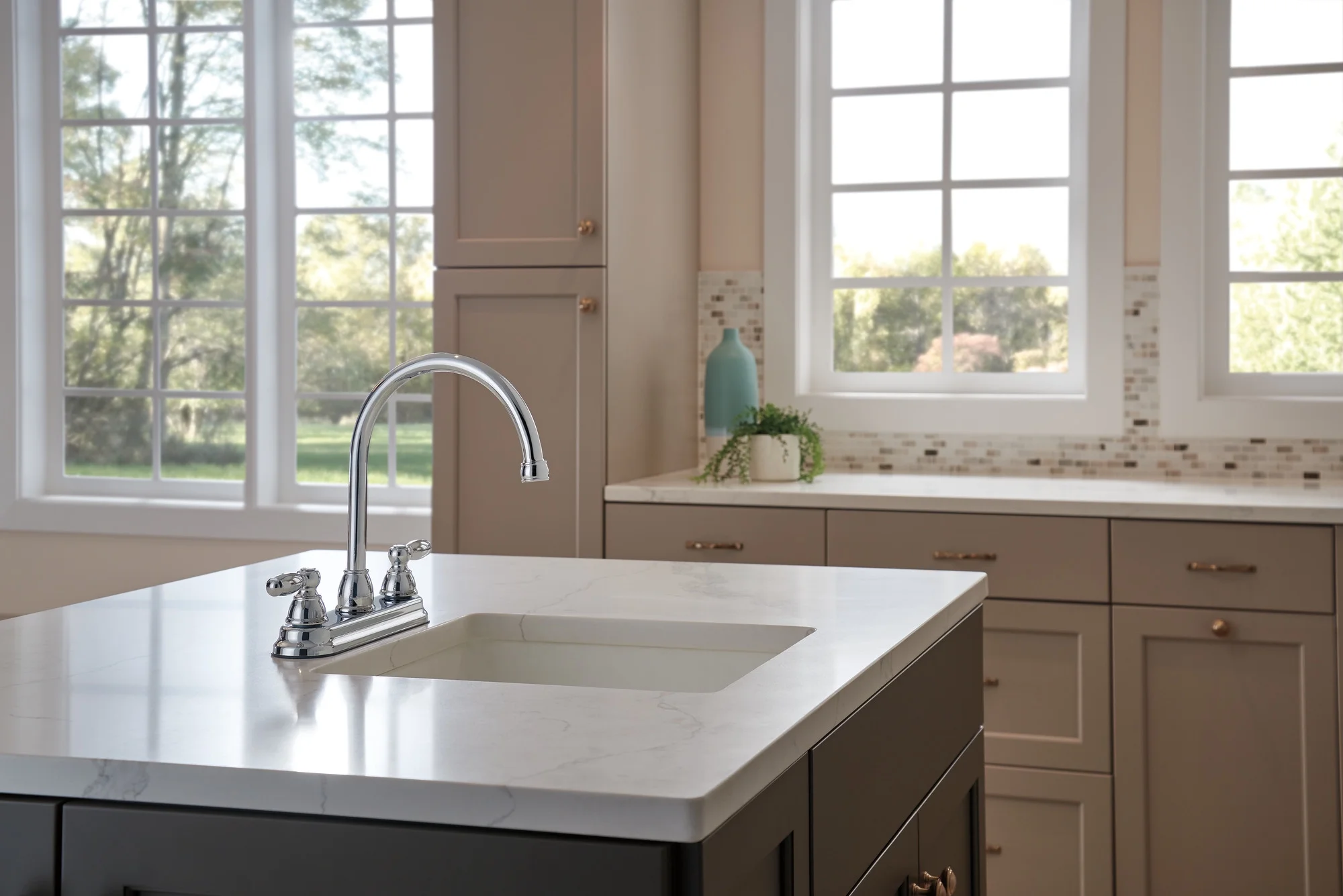Claymore Two Handle Kitchen Faucet in Chrome P299575LF(Chrome) - Image 6